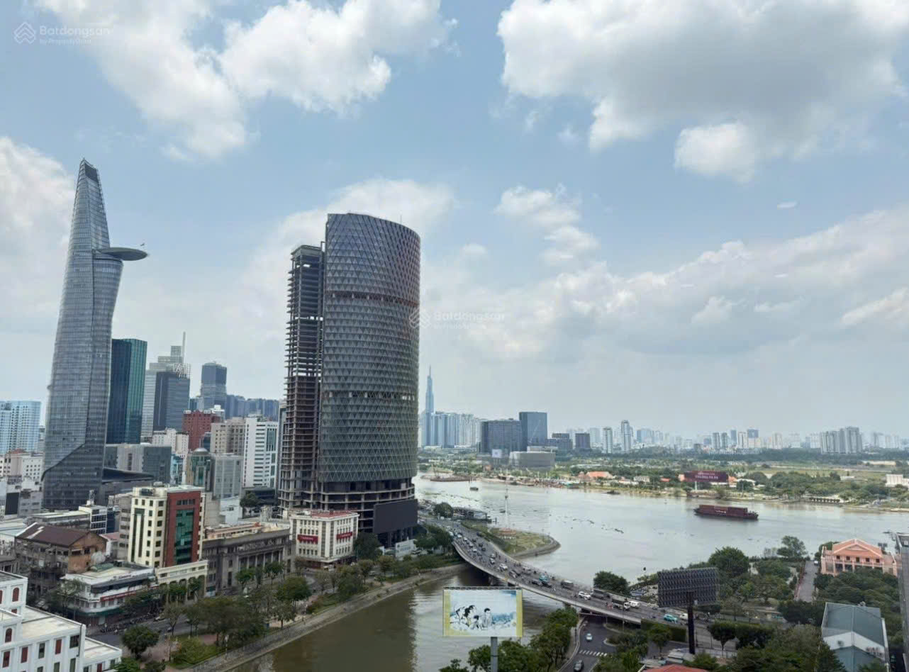 Cho thuê căn hộ Saigon Royal Riverside, Quận 4 căn góc thiết kế 2 phòng ngủ lầu 19 view sông – 88m2 18