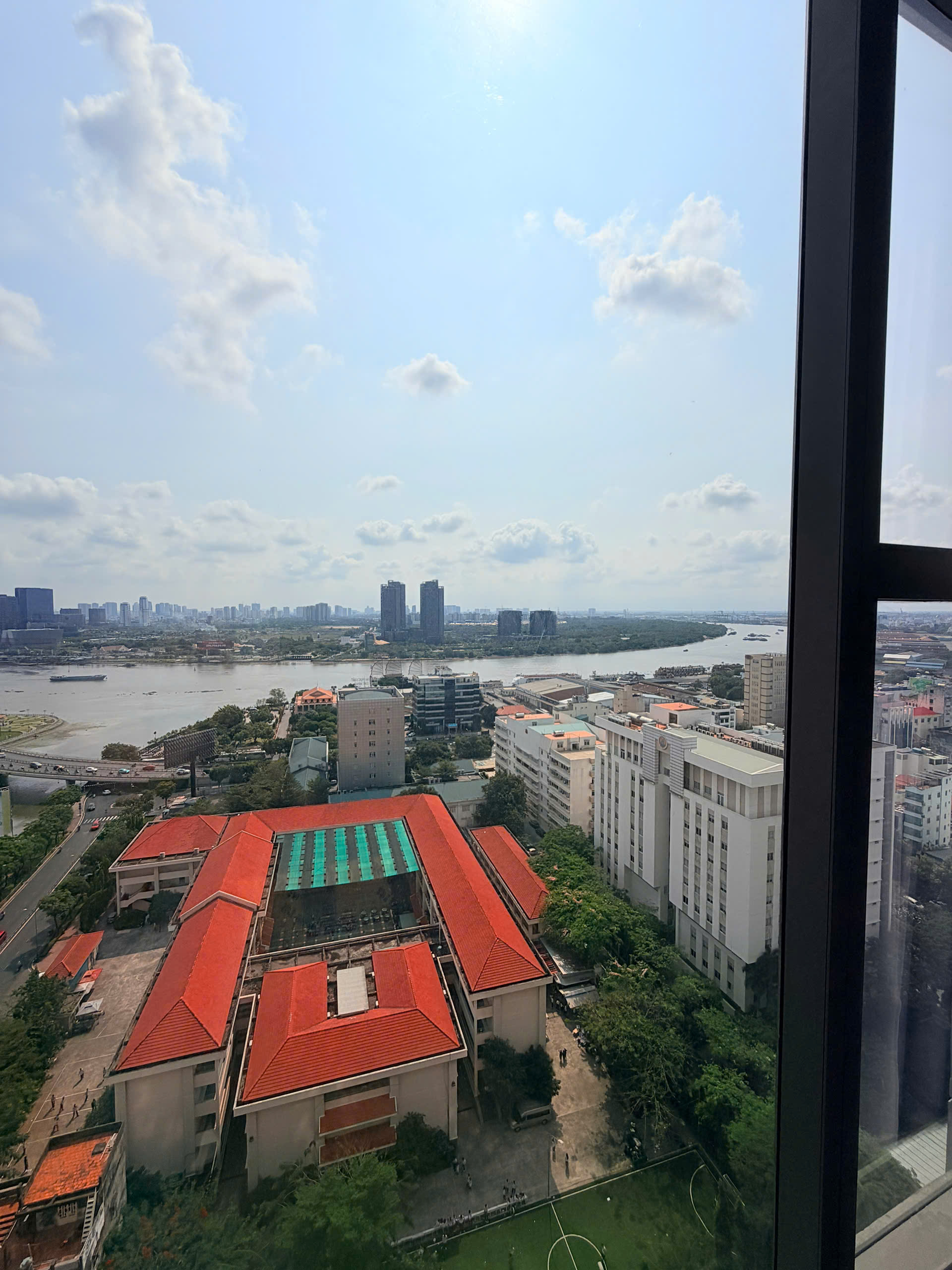 Cho thuê căn hộ Saigon Royal Riverside, Quận 4 căn góc thiết kế 2 phòng ngủ lầu 19 view sông – 88m2 12