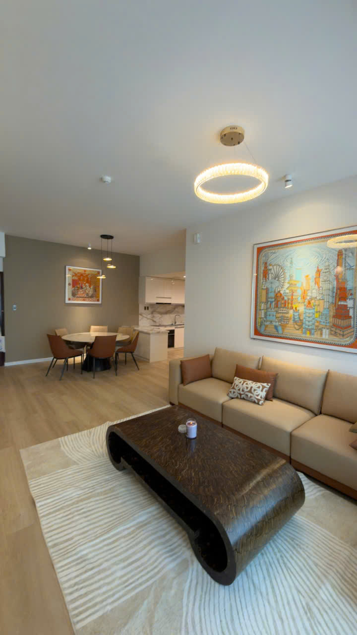 Selling or renting an apartment in Sailing Tower District 1 with 2 bedrooms with a direct view of Notre Dame Cathedral – 104m2 4