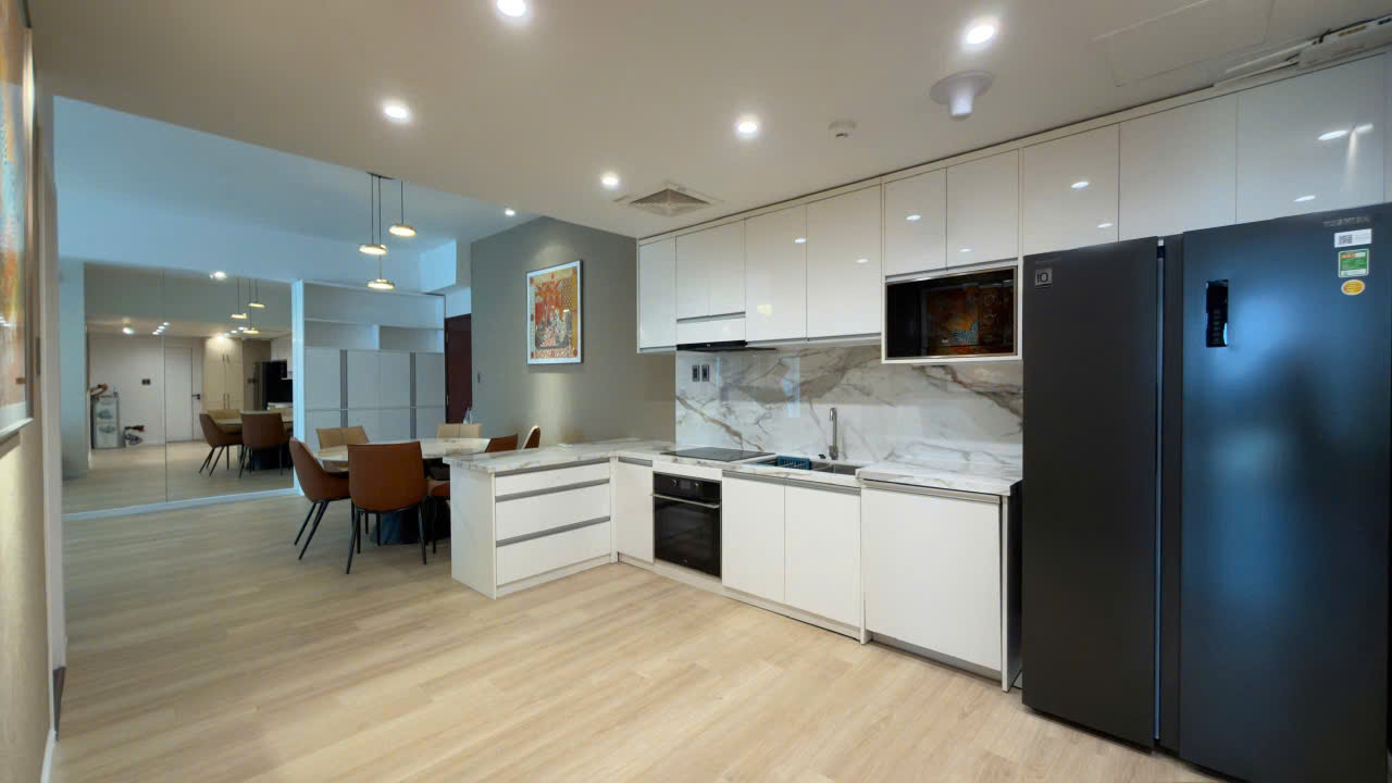 Selling or renting an apartment in Sailing Tower District 1 with 2 bedrooms with a direct view of Notre Dame Cathedral – 104m2 9