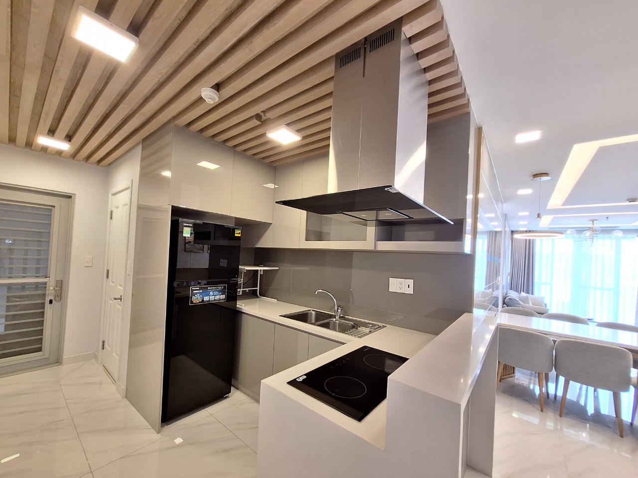 Scenic Valley Phu My Hung apartment for rent, District 7 high floor with 3 bedrooms 8