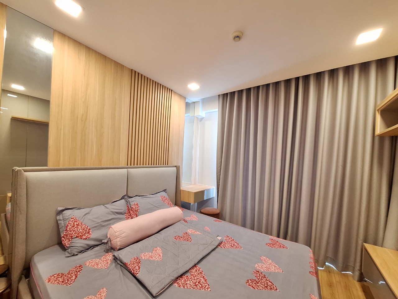 Scenic Valley Phu My Hung apartment for rent, District 7 high floor with 3 bedrooms 6