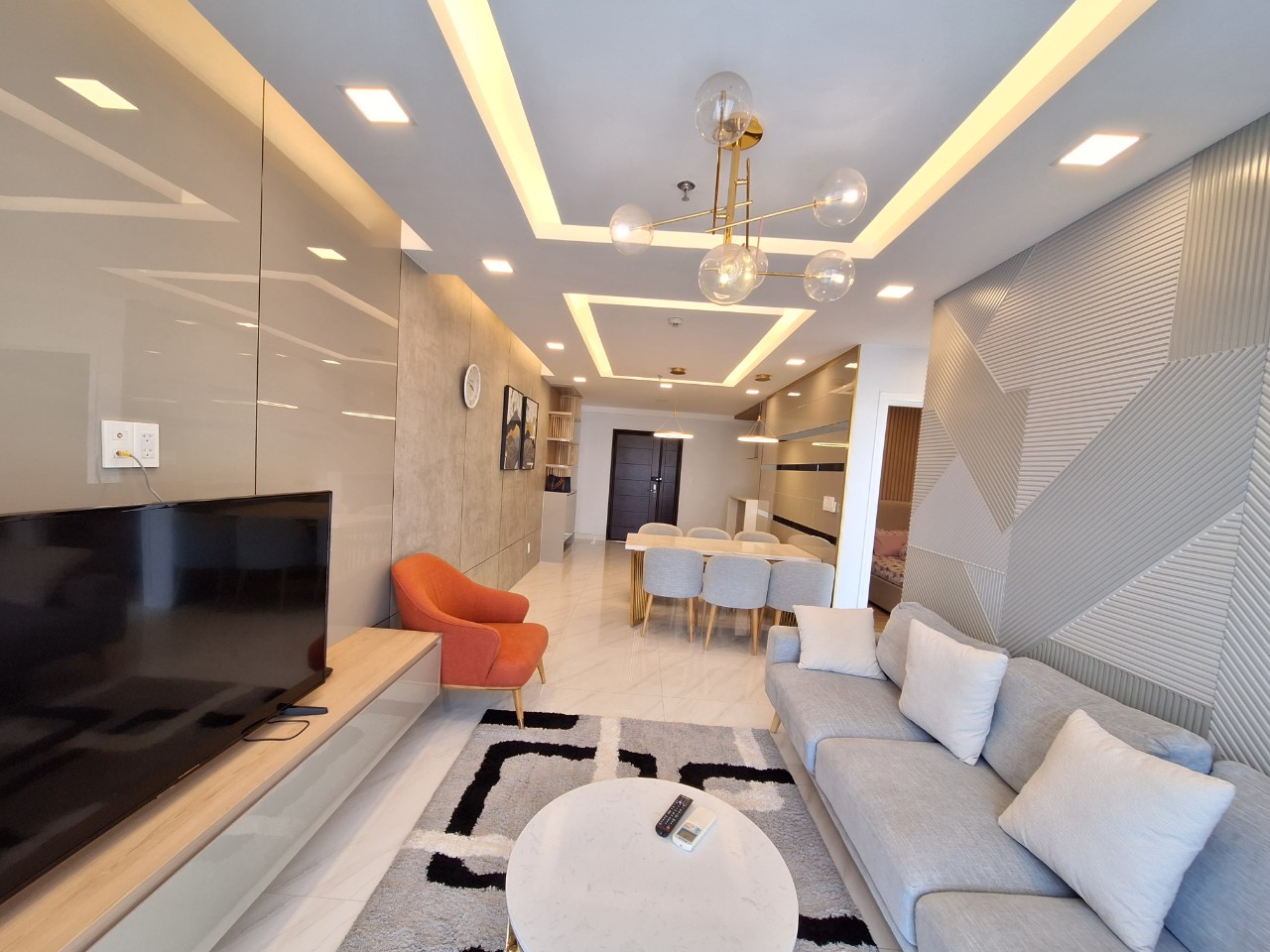 Scenic Valley Phu My Hung apartment for rent, District 7 high floor with 3 bedrooms