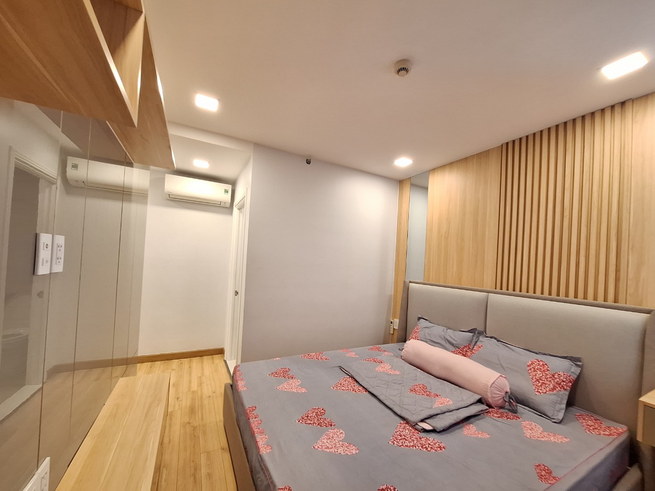 Scenic Valley Phu My Hung apartment for rent, District 7 high floor with 3 bedrooms 1