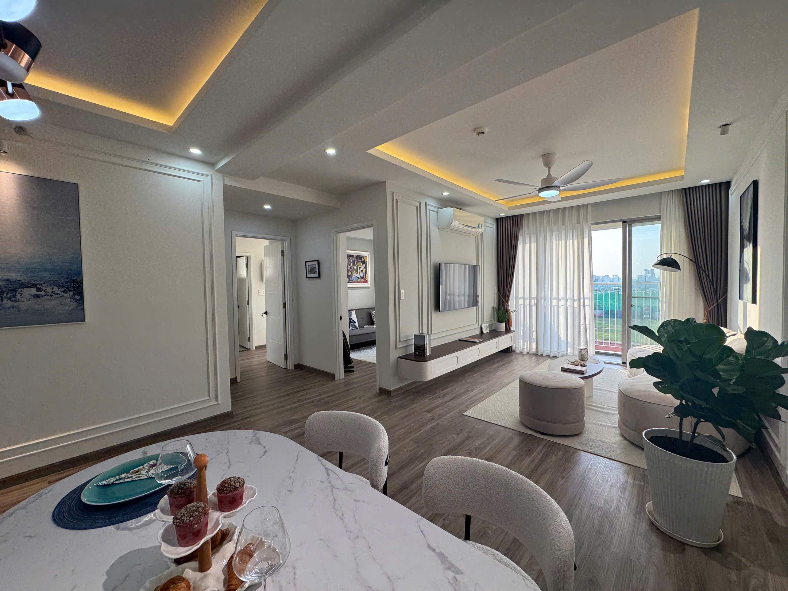 Scenic Valley 1 Phu My Hung apartment for sale, District 7 with park golf course view, 5th floor – 108.6m2 1