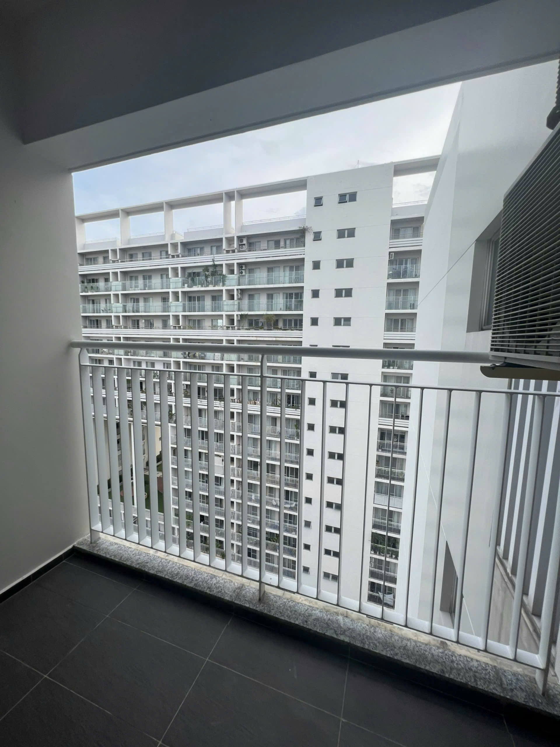Scenic Valley apartment for rent in Phu My Hung, District 7 with 3 bedrooms fully furnished – 110m2 9