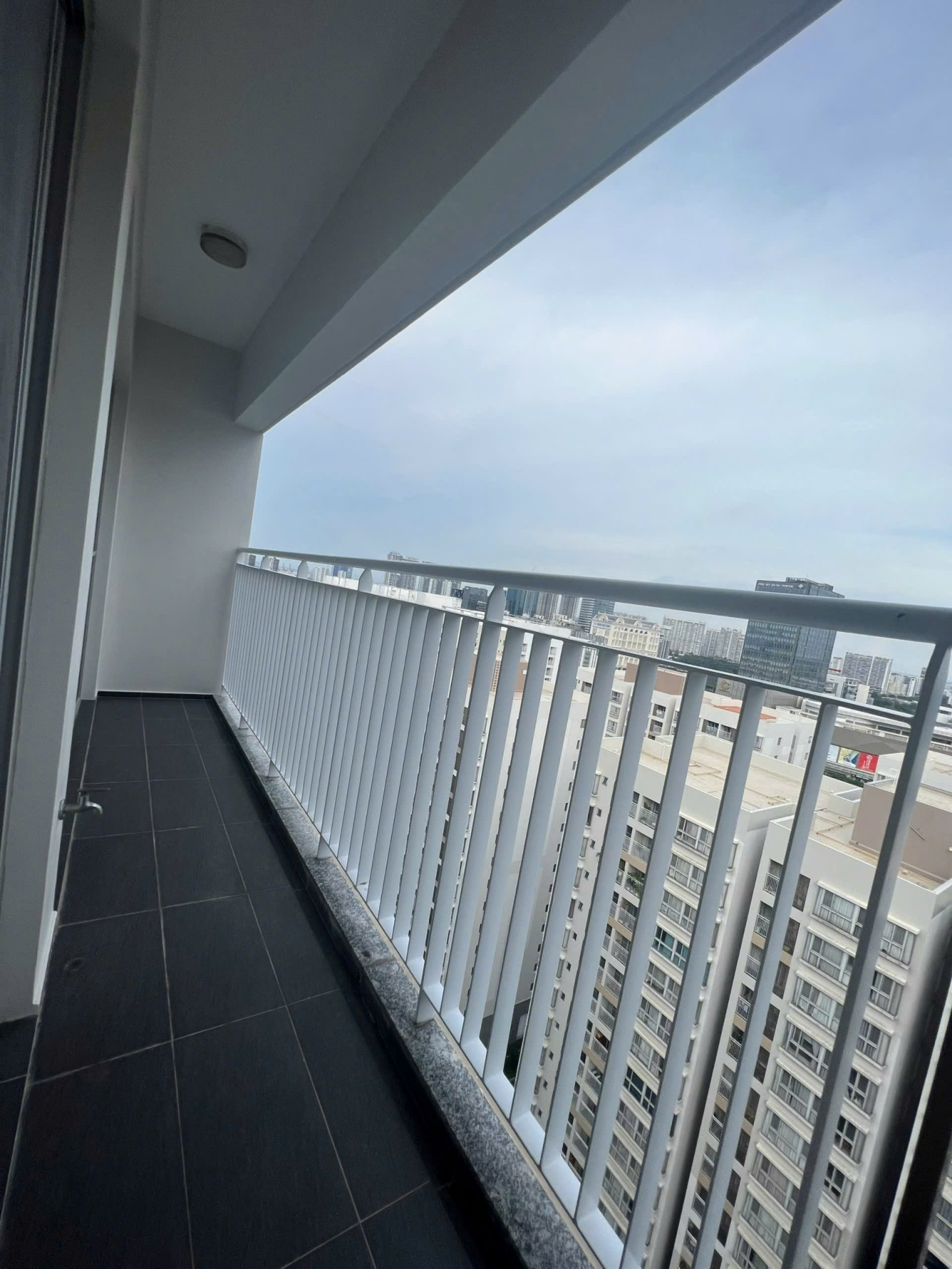 Scenic Valley apartment for rent in Phu My Hung, District 7 with 3 bedrooms fully furnished – 110m2 6