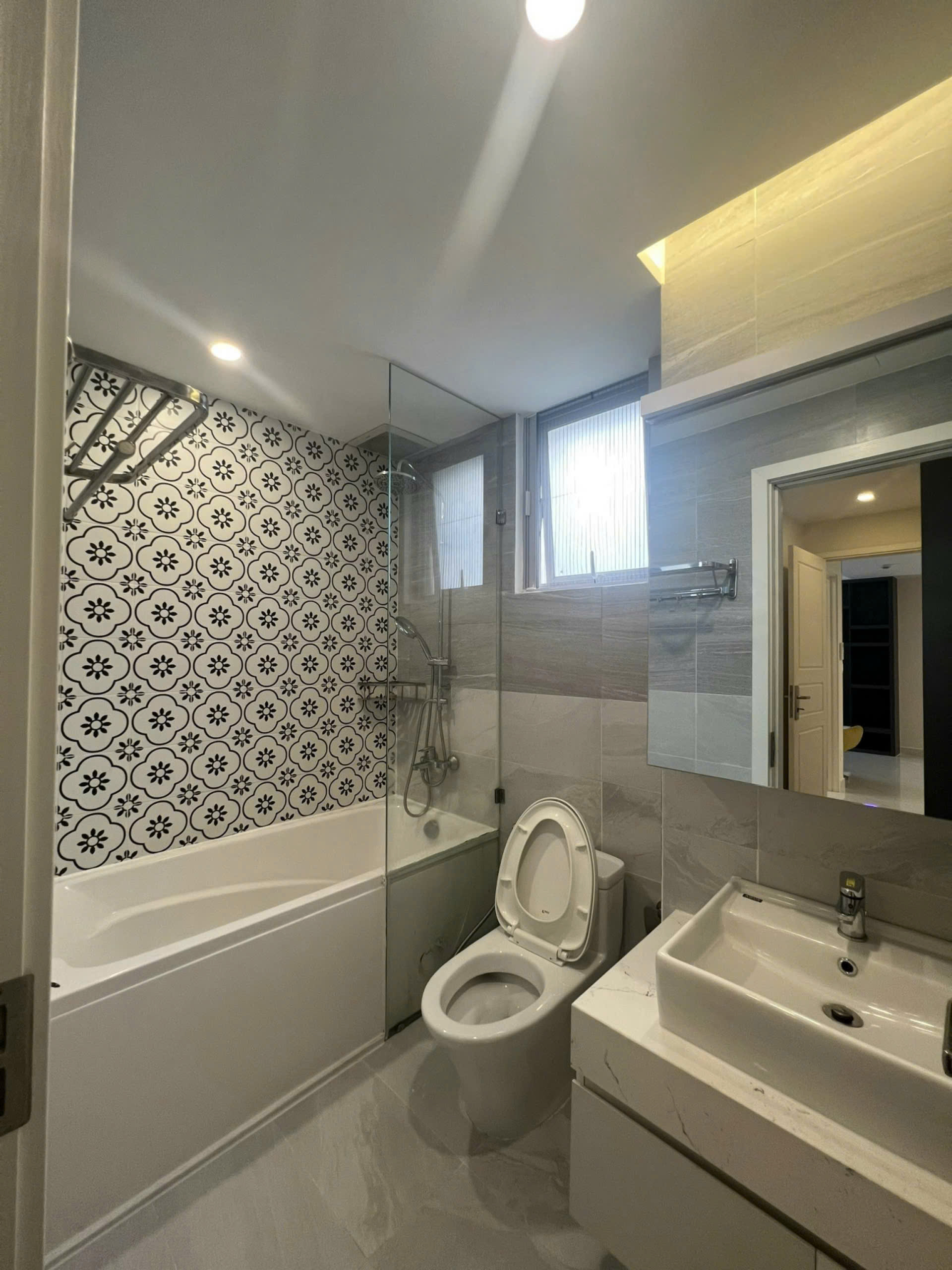 Scenic Valley apartment for rent in Phu My Hung, District 7 with 3 bedrooms fully furnished – 110m2 5