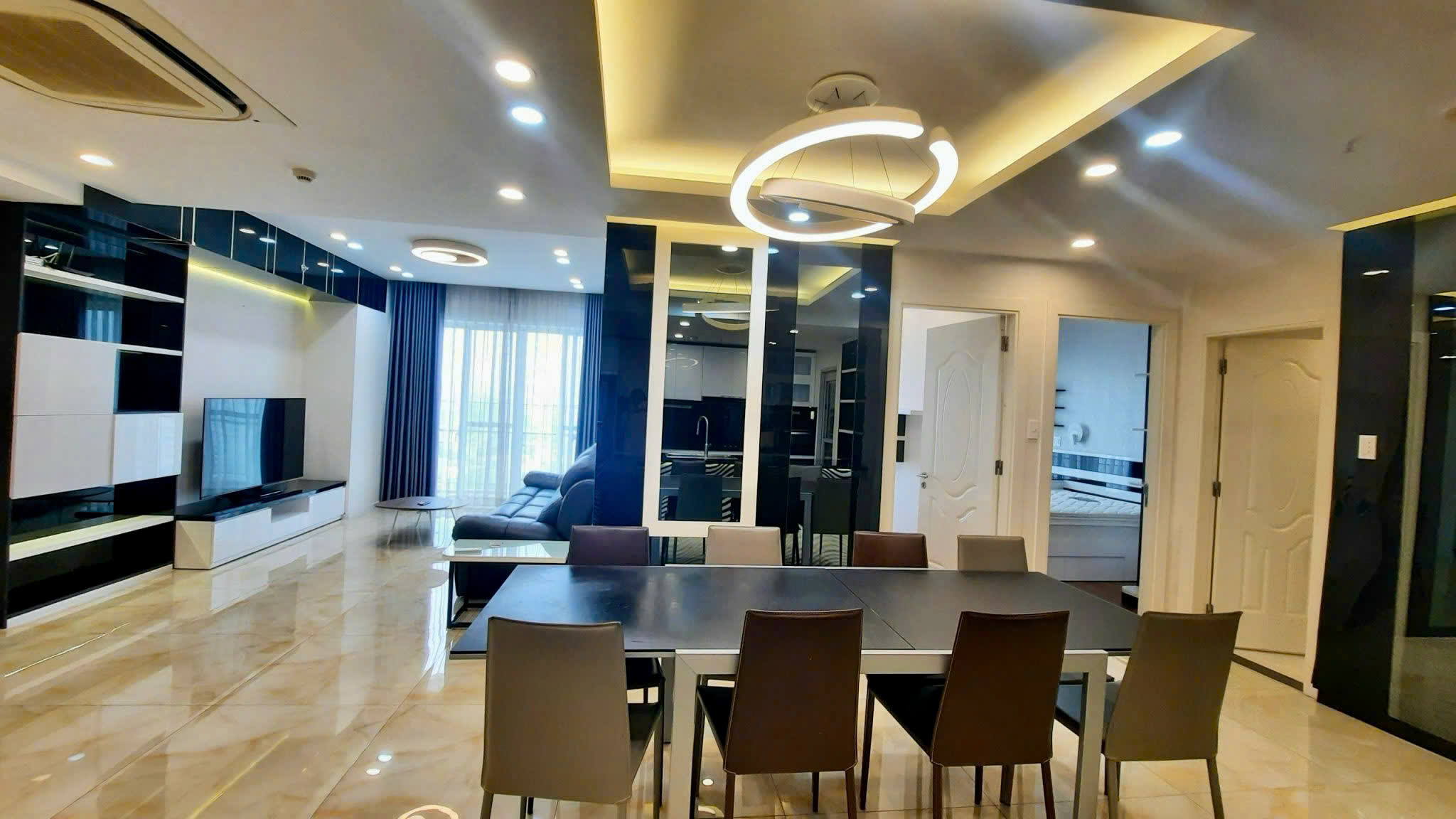Apartment for rent in Scenic Valley Phu My Hung, District 7 with 3 bedrooms, river view, golf course – 133m2