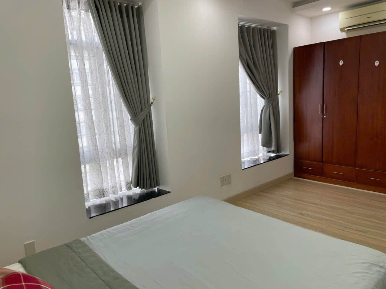 Sky Garden 3 Phu My Hung apartment for rent, District 7, new house with 2 bedrooms, high floor 6