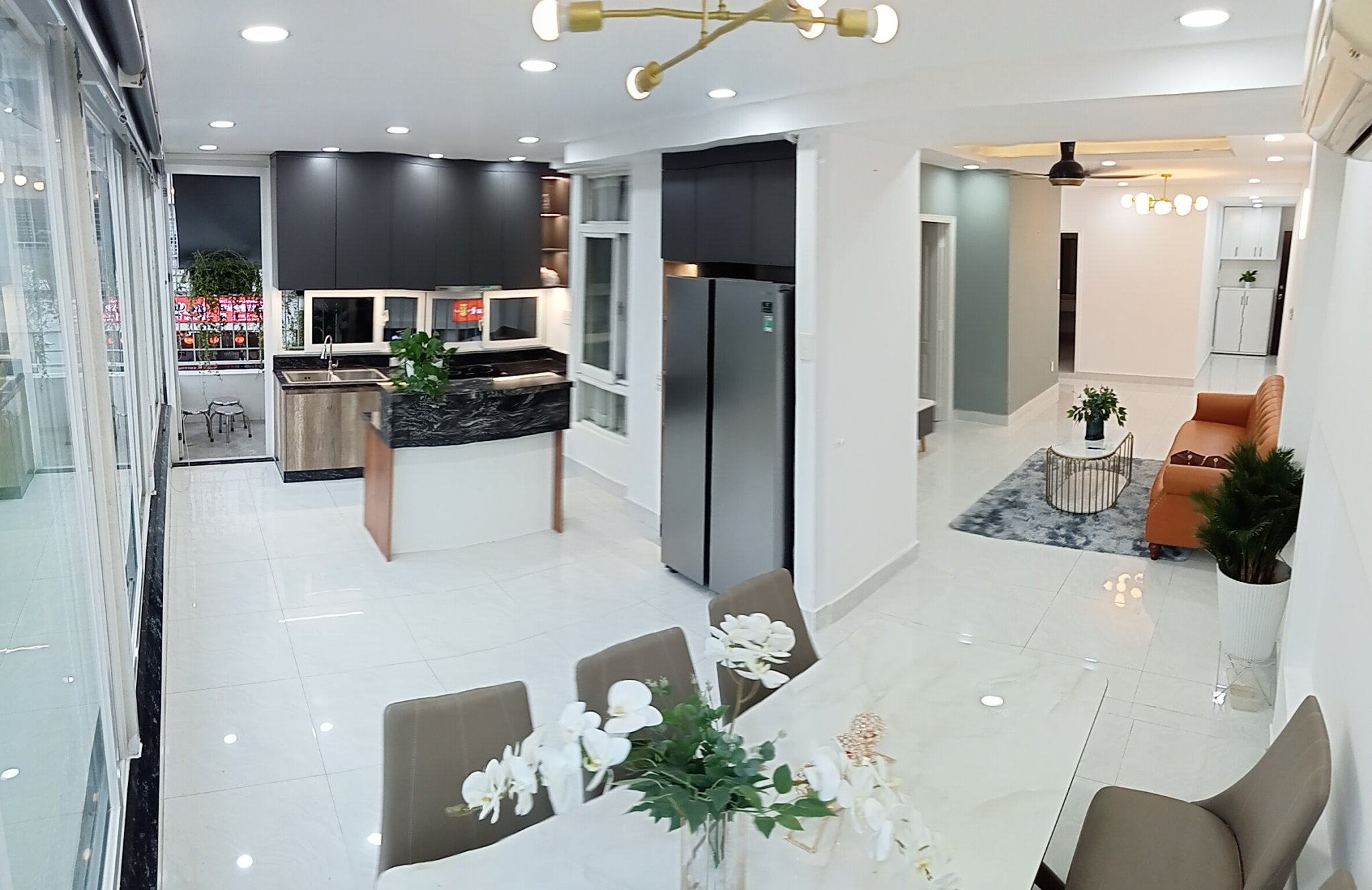 Sky Garden 3 Phu My Hung apartment for sale, District 7 has 3 bedrooms, garden, river view 9