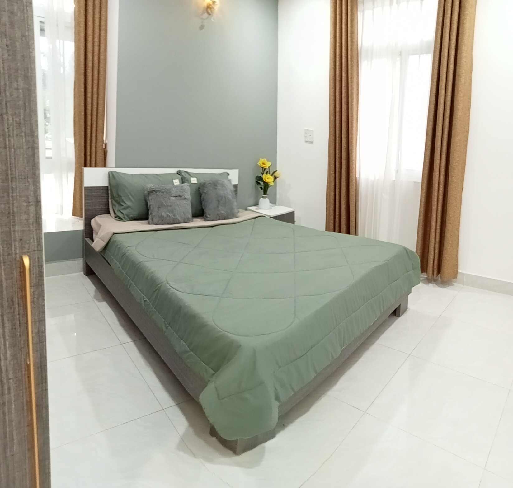 Sky Garden 3 Phu My Hung apartment for sale, District 7 has 3 bedrooms, garden, river view 5