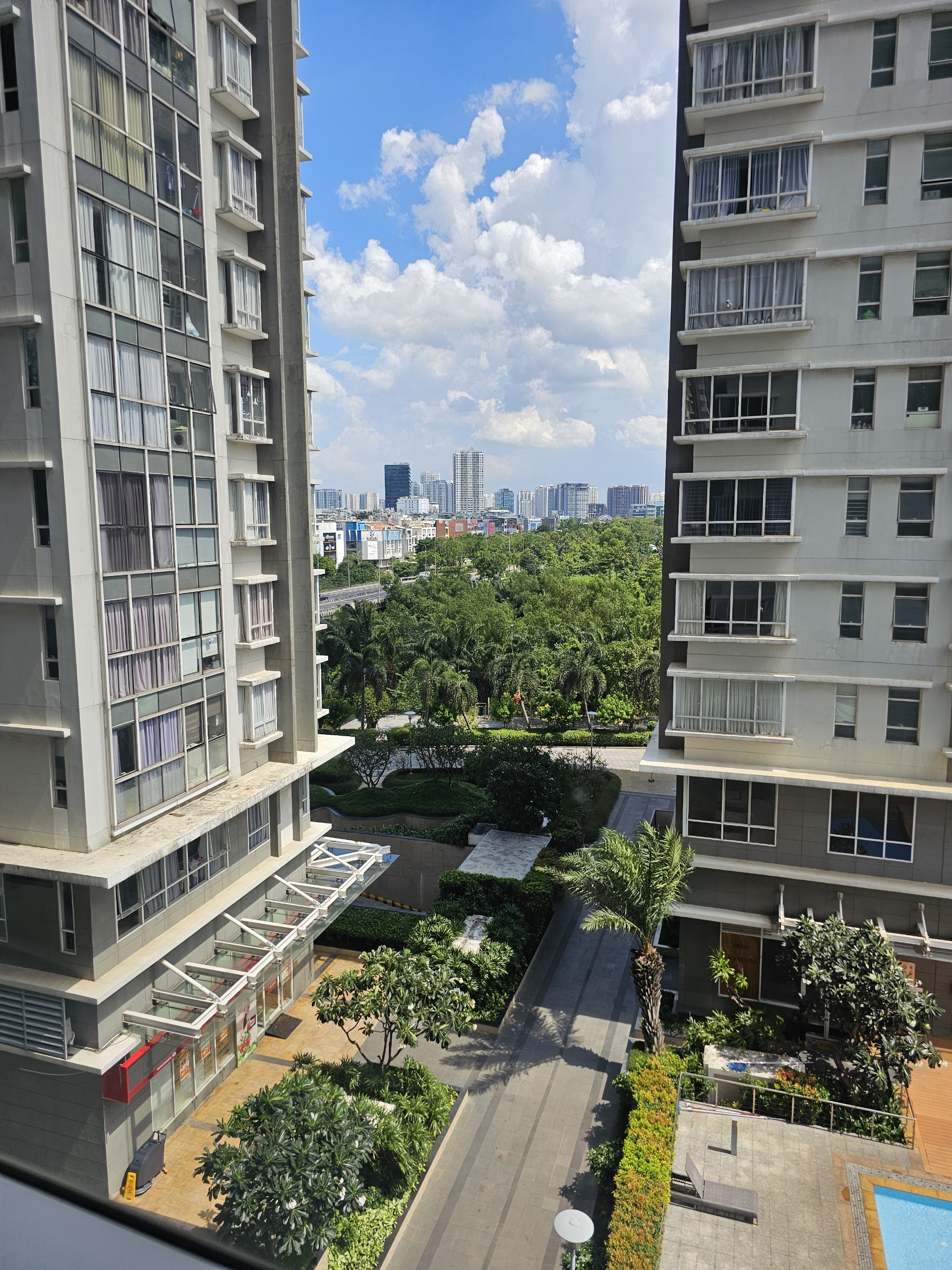 Apartment for sale in Sunrise City, Nguyen Huu Tho, District 7 with 4 bedrooms opposite Lotte supermarket 15