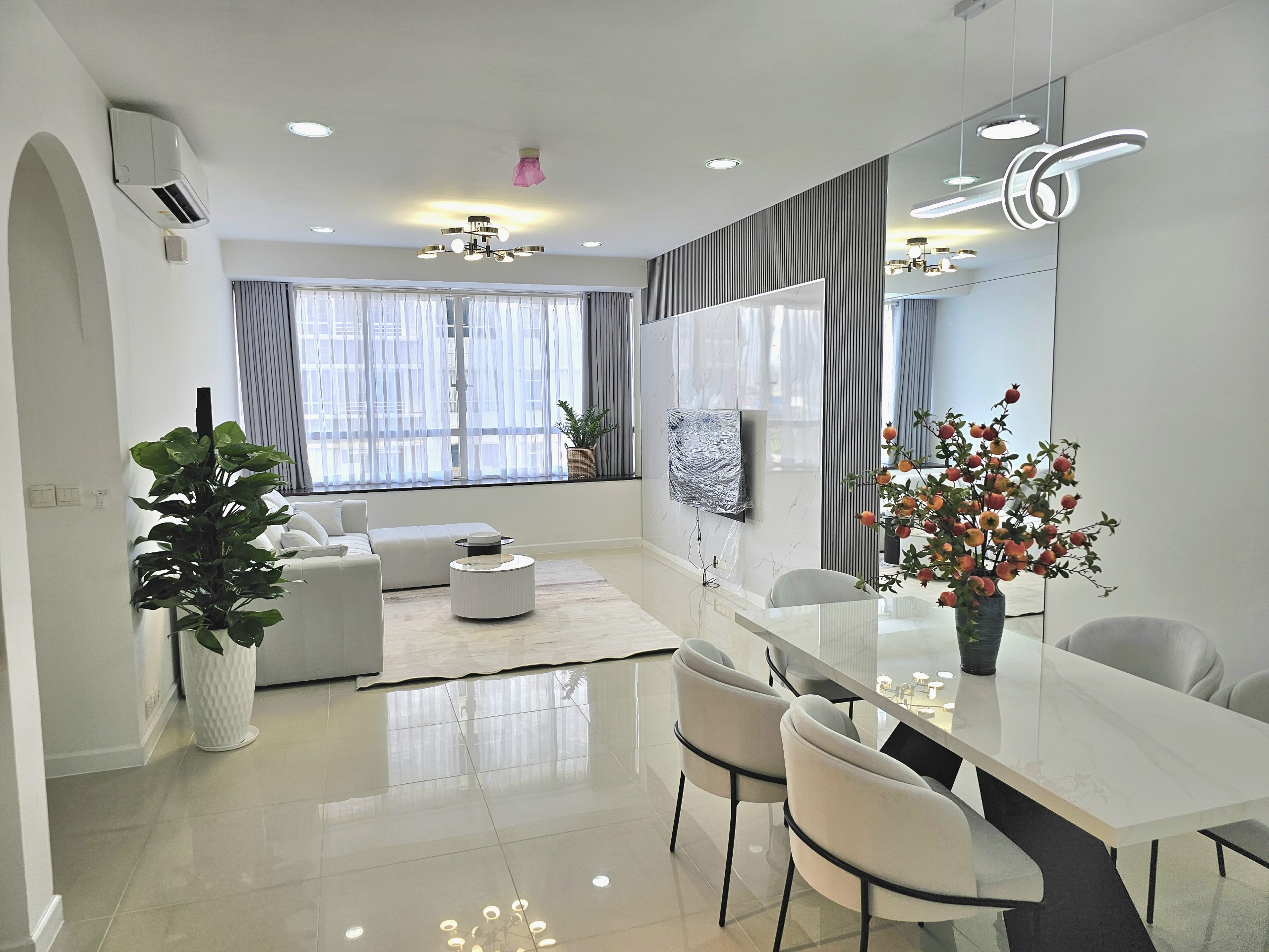 Apartment for sale in Sunrise City, Nguyen Huu Tho, District 7 with 4 bedrooms opposite Lotte supermarket 14