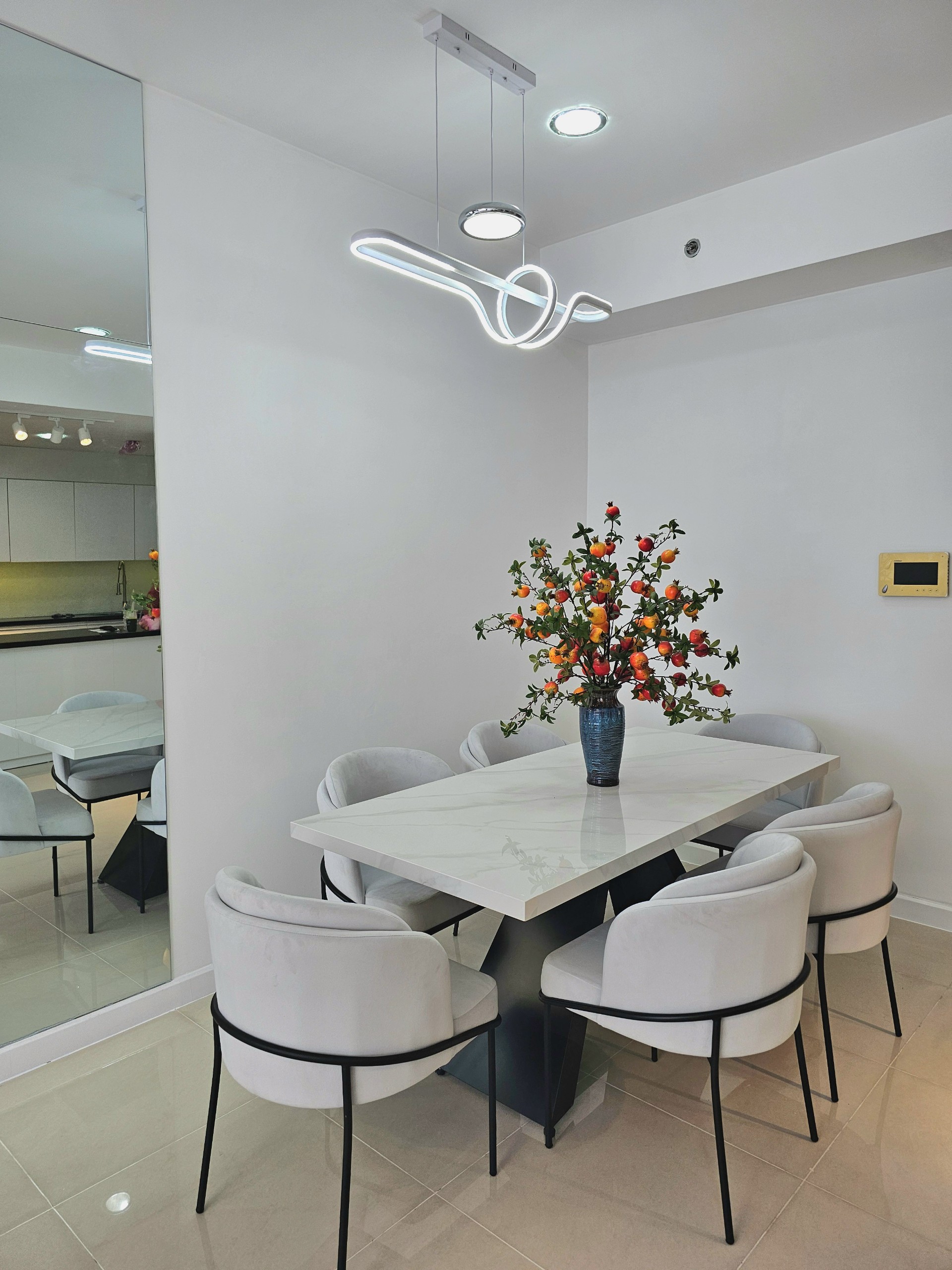 Apartment for sale in Sunrise City, Nguyen Huu Tho, District 7 with 4 bedrooms opposite Lotte supermarket 10