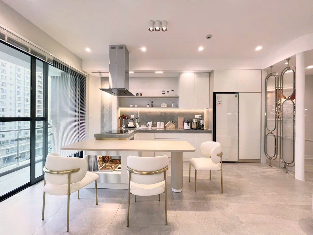 Apartment for sale at The Antonia Phu My Hung, District 7 with 2 bedrooms, high floor, river view 6
