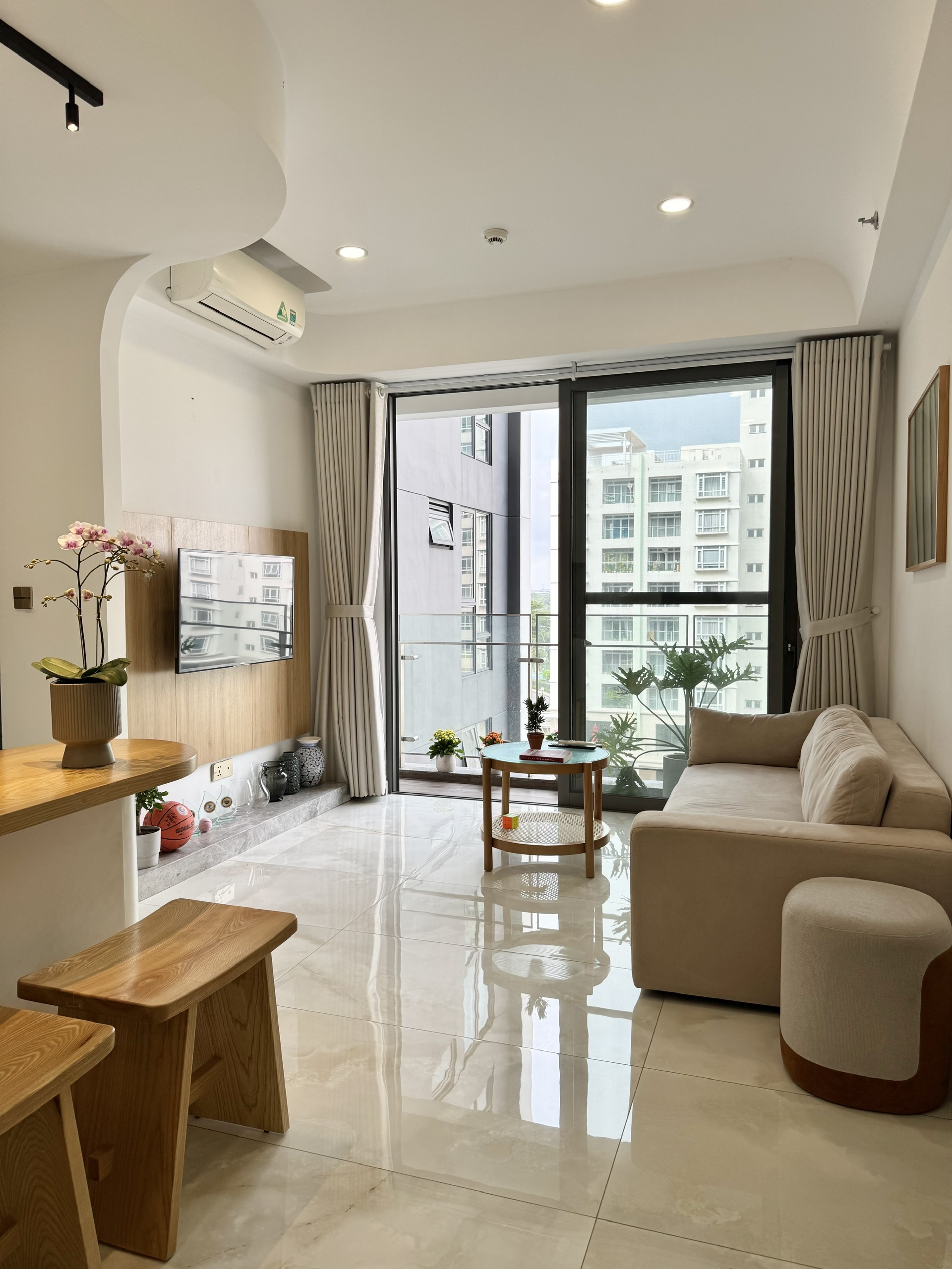 The Ascentia Phu My Hung apartment for rent, District 7 with 1 bedroom design facing Southwest – 55m2