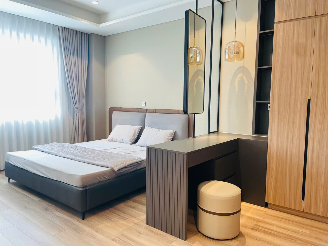 The Horizon Phu My Hung apartment for rent, District 7, new house at a good price, interior as shown – 135m2 6