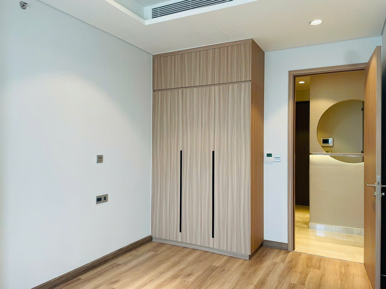 The Horizon Phu My Hung apartment for rent, District 7, new house at a good price, interior as shown – 135m2 14