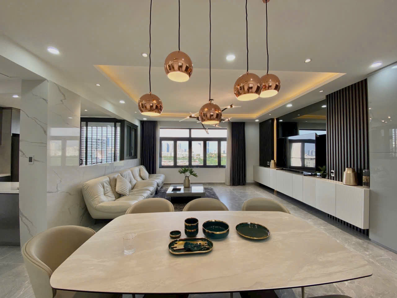 Cho thuê căn hộ The Panorama Phú Mỹ Hưng thiết kế 3 phòng ngủ view sông lầu 11 – 146m2 2