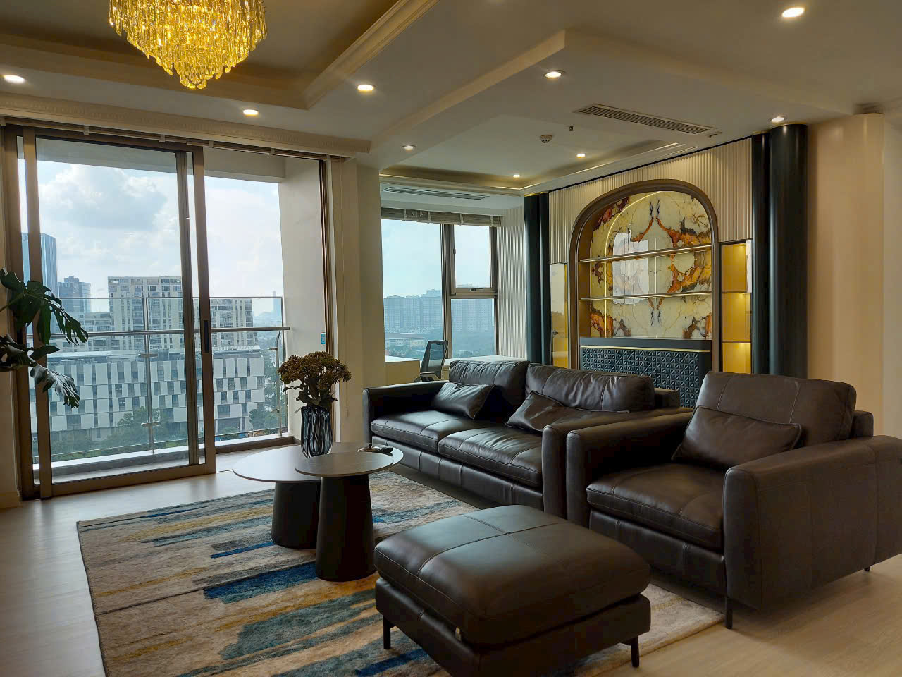 Selling or renting The Peak Midtown Phu My Hung apartment, District 7 with 4 bedrooms, pink book 14