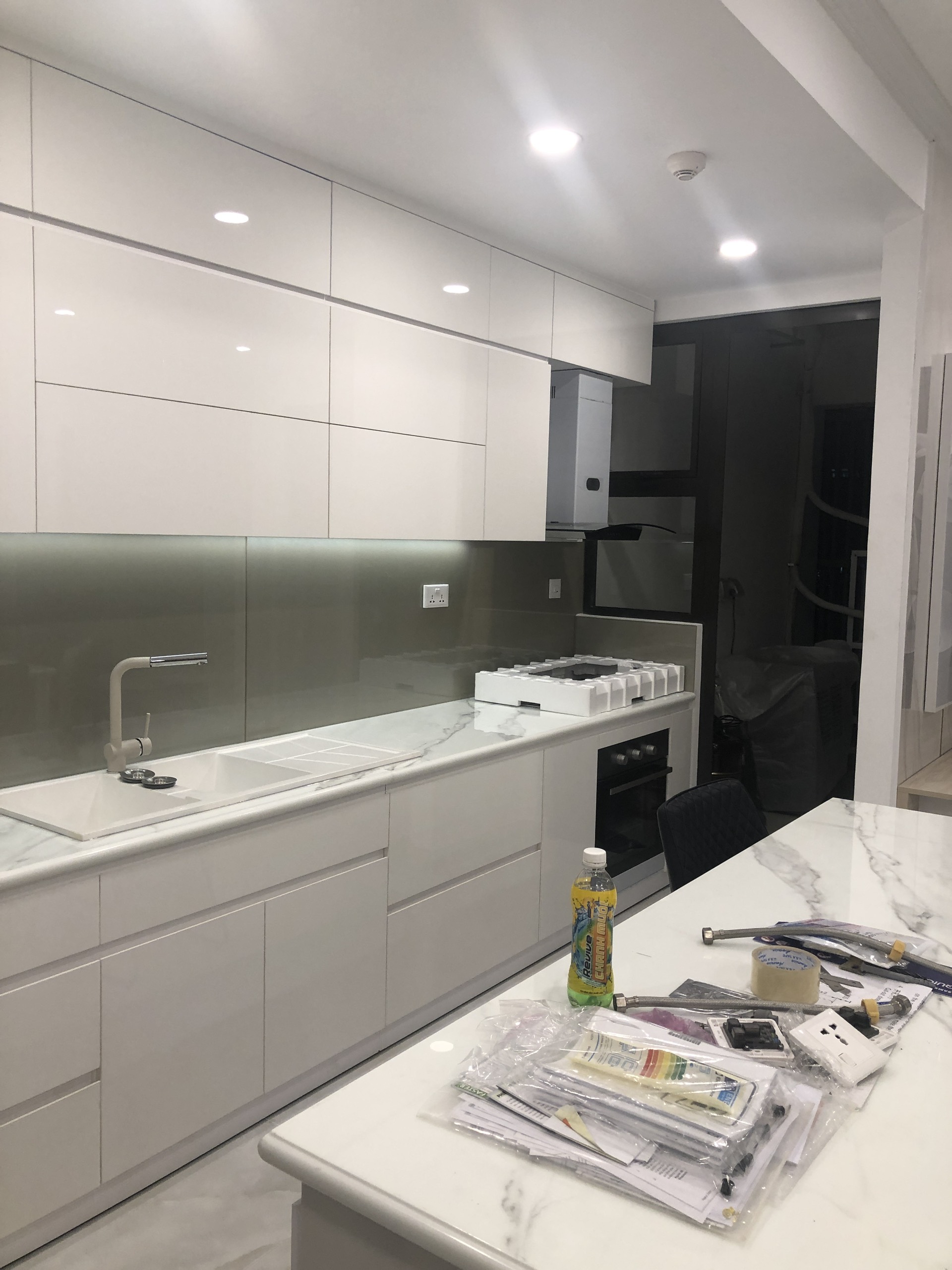 The View Riviera Point apartment for sale in District 7 has 2 fully equipped bedrooms 2