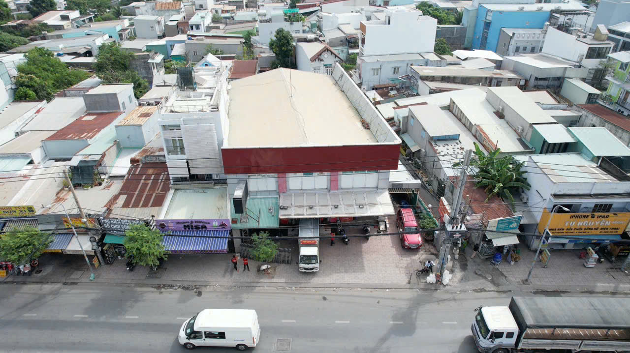Land for sale in front of 1627 Huynh Tan Phat, Phu My Ward, District 7 super rare 17m, West – 524m2 5