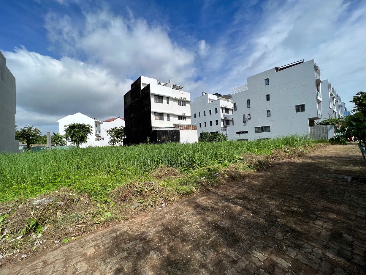 Land for sale in Duong Hong Residential Area, Nguyen Van Linh, Binh Chanh Street, No. 11, East – 100m2 6