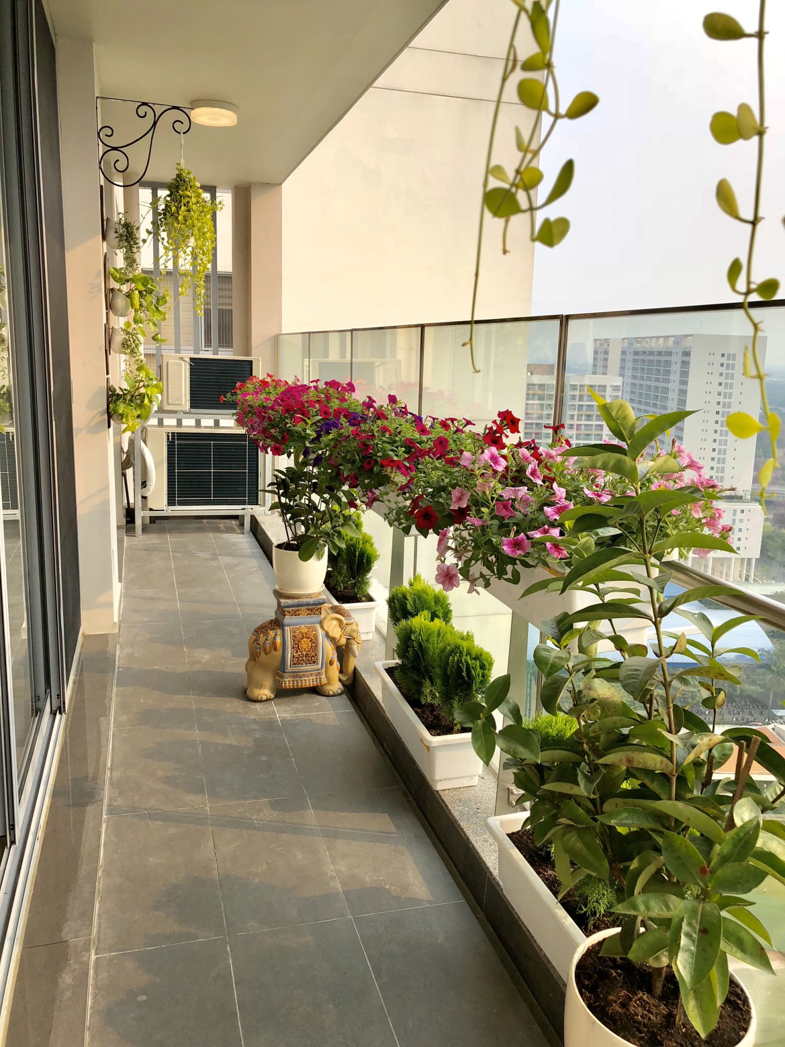 Apartment for sale in GreenValley Phu My Hung- District 7 1