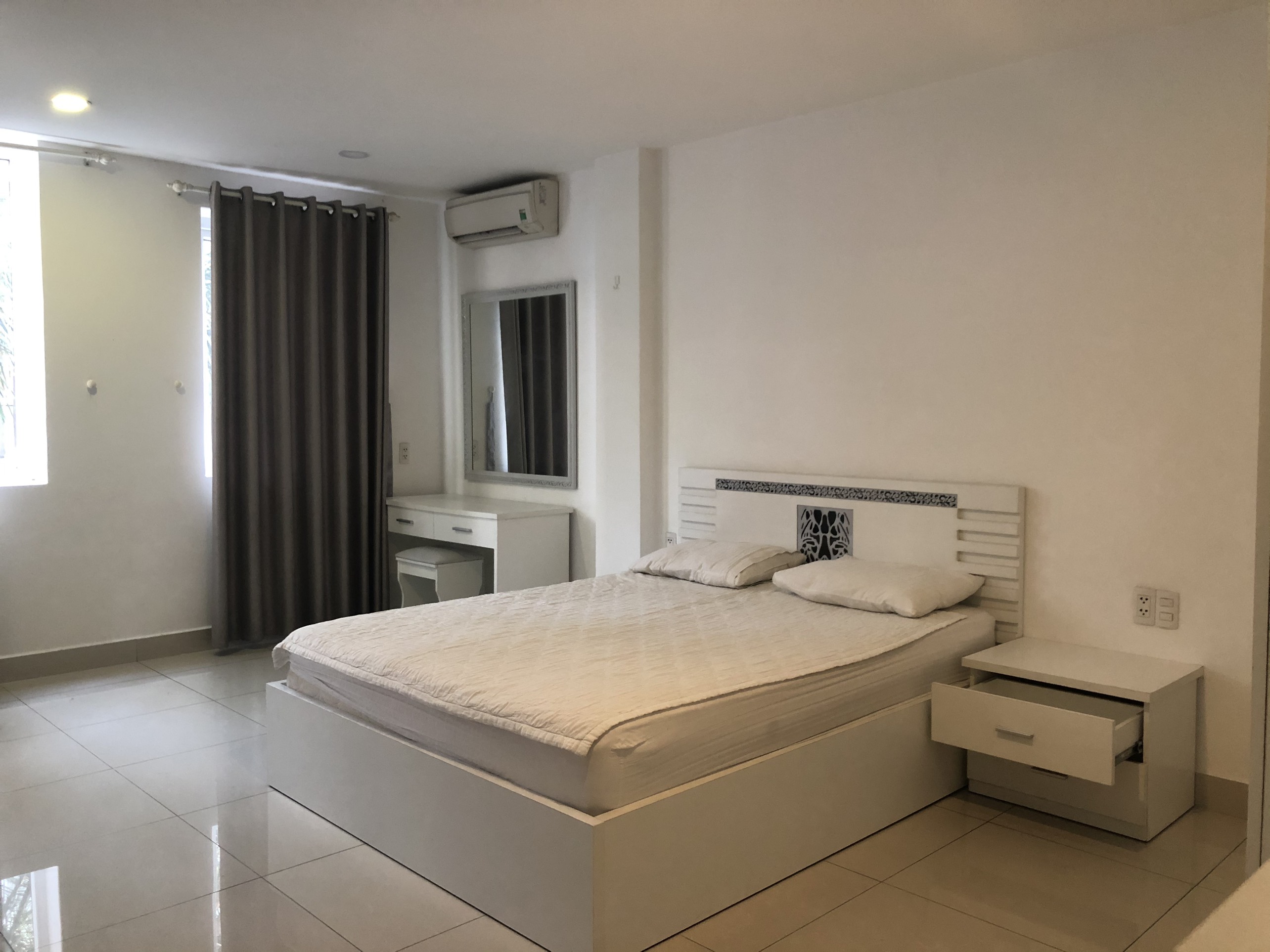 SERVICED APARTMENT FOR RENT IN PHU MY HUNG, TAN PHONG WARD, DISTRICT 7 4