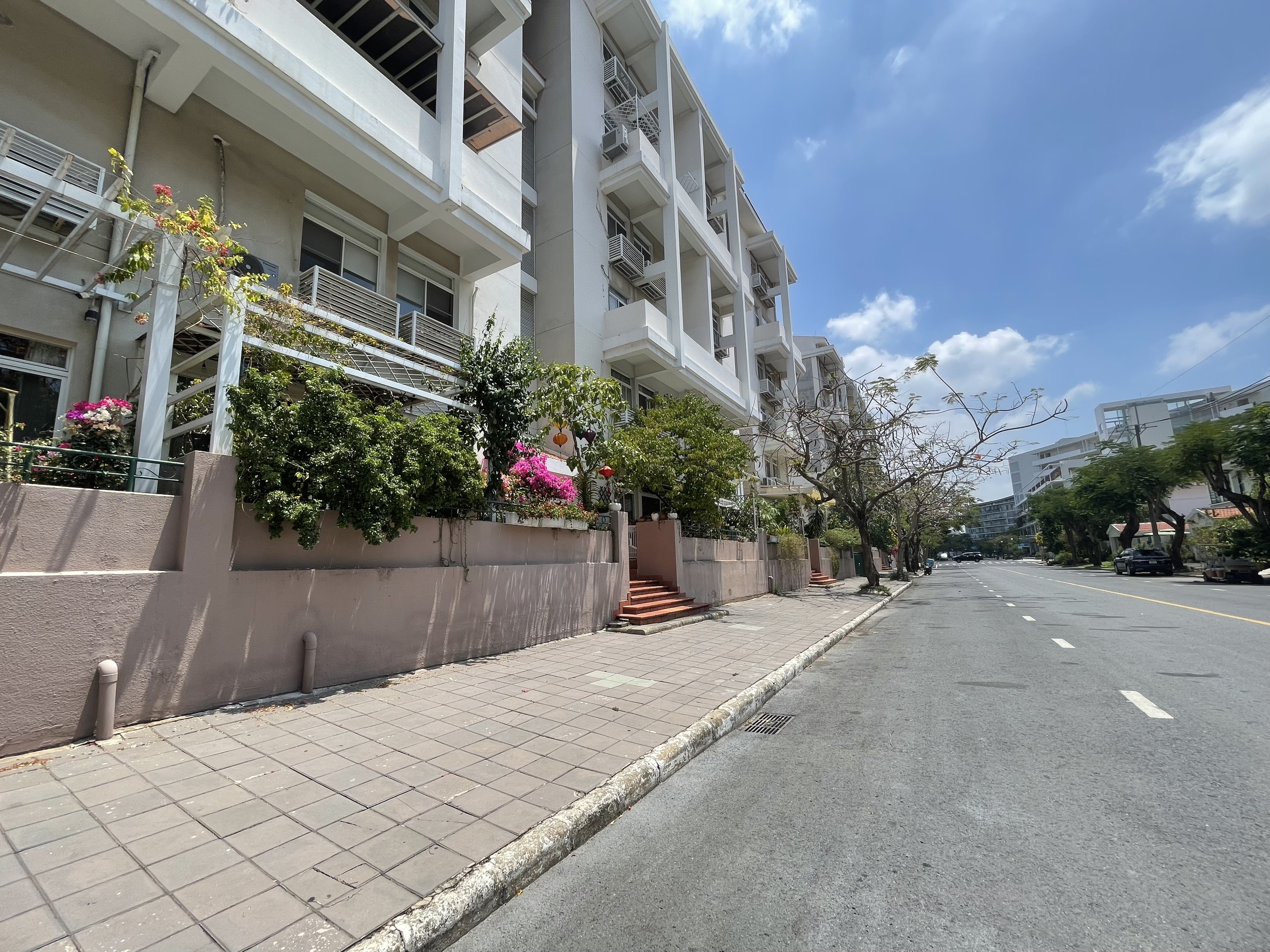 My Tu Phu My Hung groundhouse for sale, District 7 has 3 bedrooms in the center of Canh Hill area 10