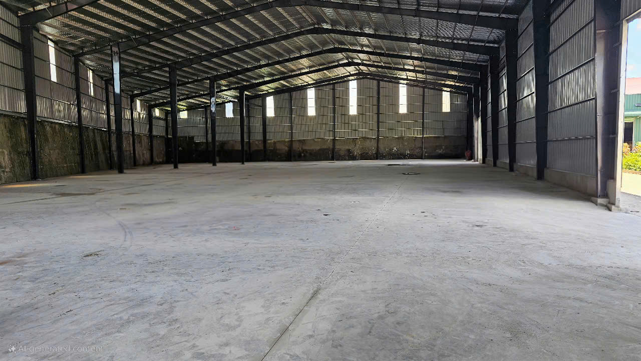 Warehouse for rent in Ben Luc Long An area with battery, fire protection to the wall – 2400m2 4