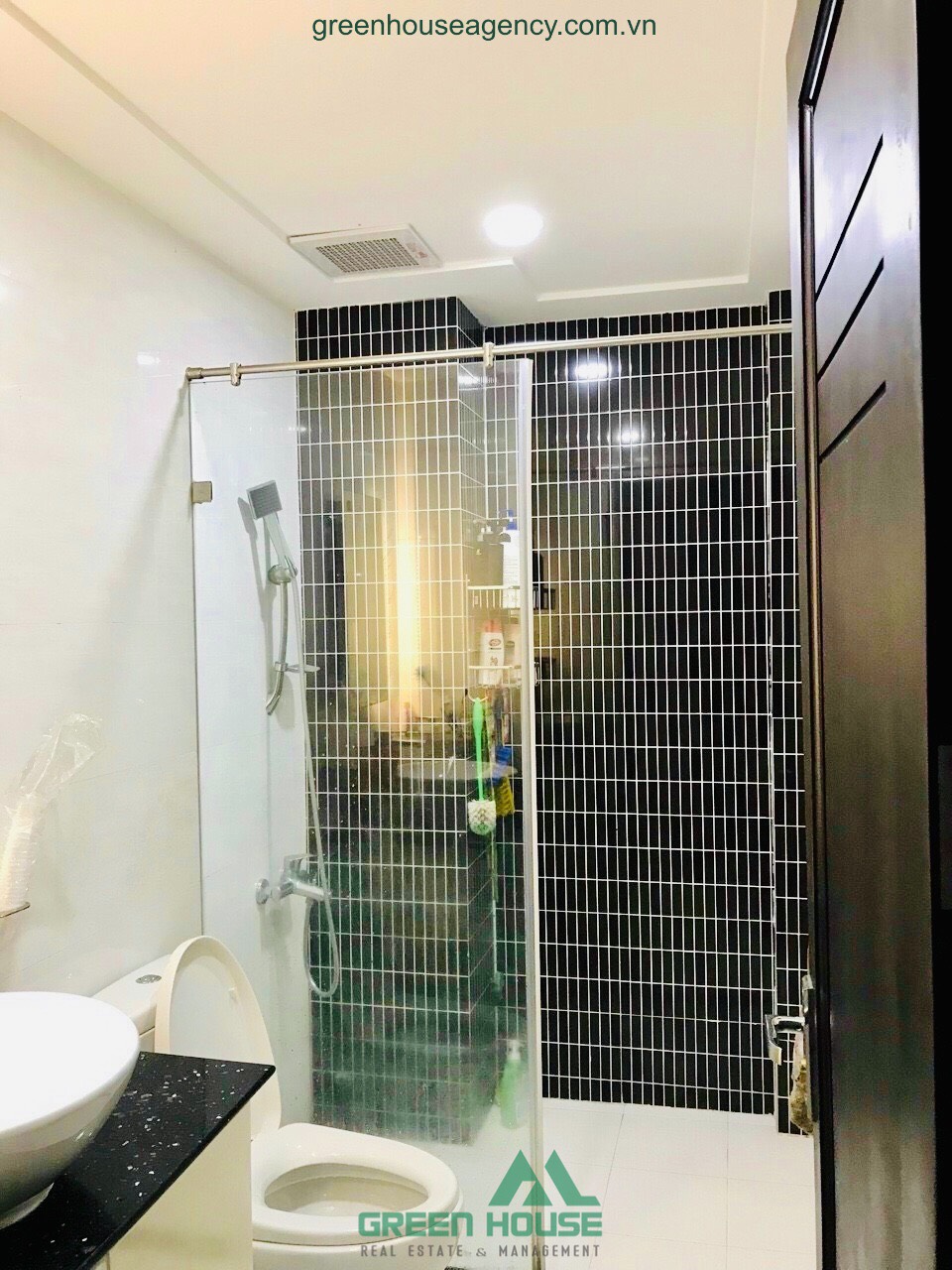 TownHouse For Sale in Tan Quy District 7- Main street - The sale price :14.5 billion vnd 4