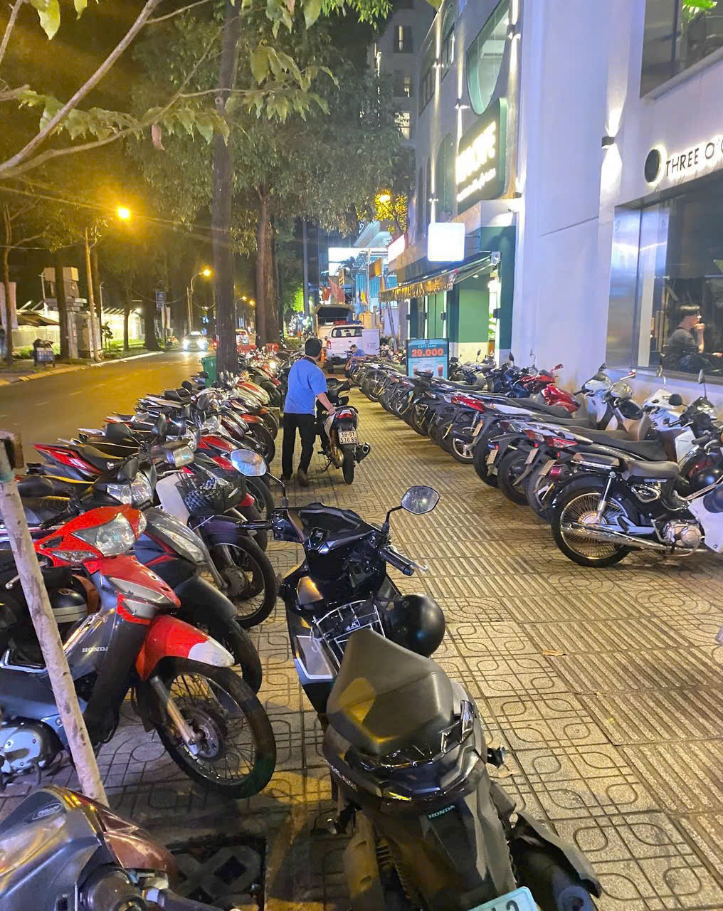 Cho thuê nhà căn góc 2 mặt tiền Nguyễn Đình Chiểu – Phạm Ngọc Thạch, Quận 3 xây 2 tầng – 140m2 5