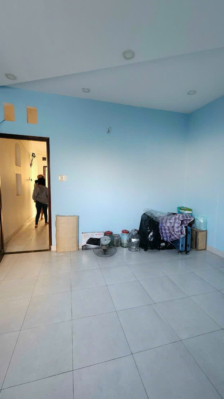 Car alley house for sale at the end of Cao Thi Chinh Street, Phu Thuan Ward, District 7 through alley 803 Huynh Tan Phat 1