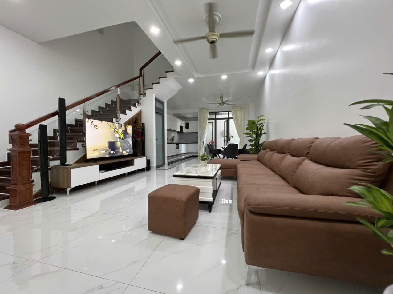 Selling Lavila Phuoc Kien, Nha Be 3-storey townhouse for rent 27 million/month – 96.8m2 5