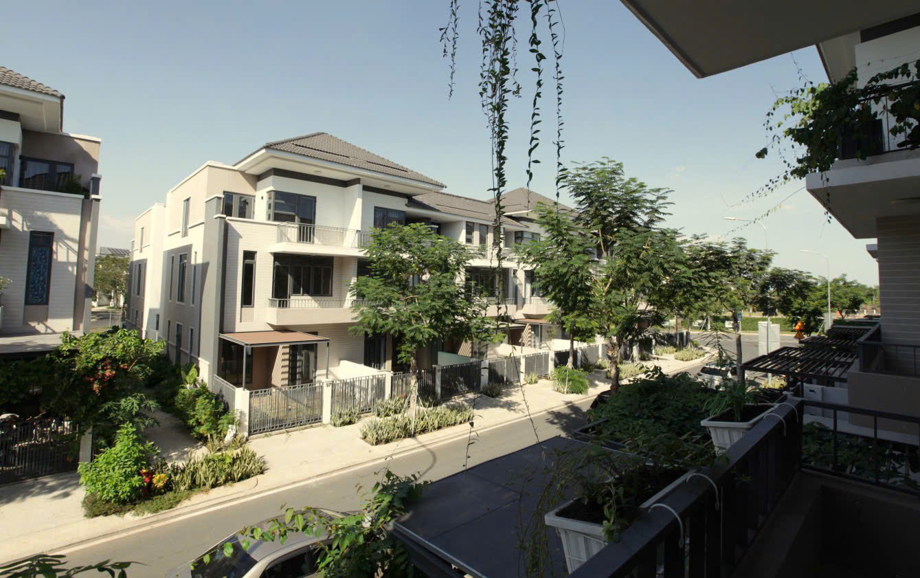 Cho thuê nhà liên kế Lavila Nhà Bè nhà đẹp xây trệt + 2 lầu có 5 phòng ngủ nội thất cao cấp 18