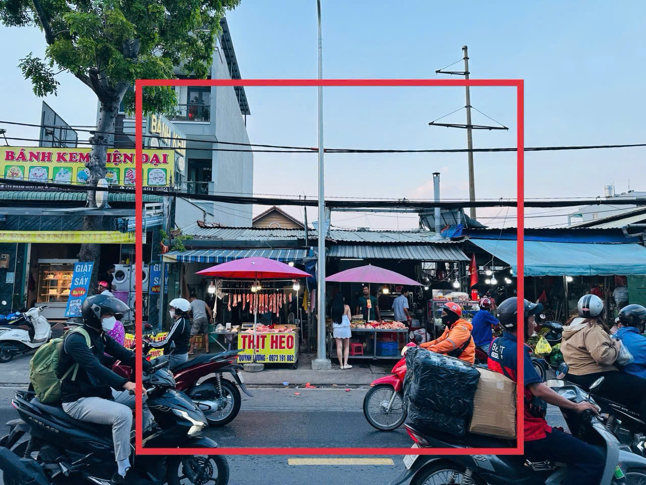 House for sale in front of 174 Pham Huu Lau, Phu My Ward, District 7, level 4 house for rent 40 million/month – 425m2 1