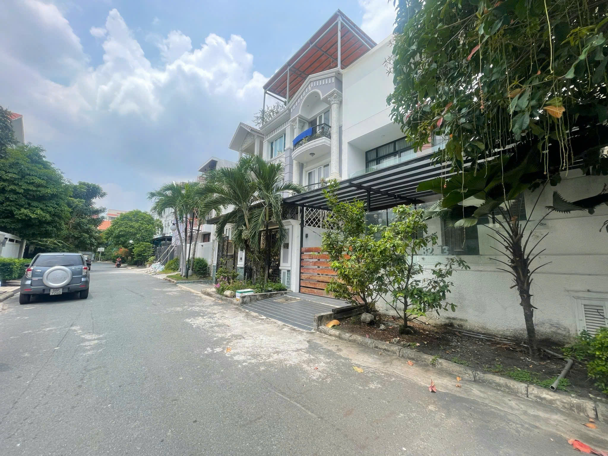 Bán nhà phố Nam Thiên 1 Phú Mỹ Hưng, Quận 7 xây 4 tầng có hầm nội thất dính tường – 144m2 2