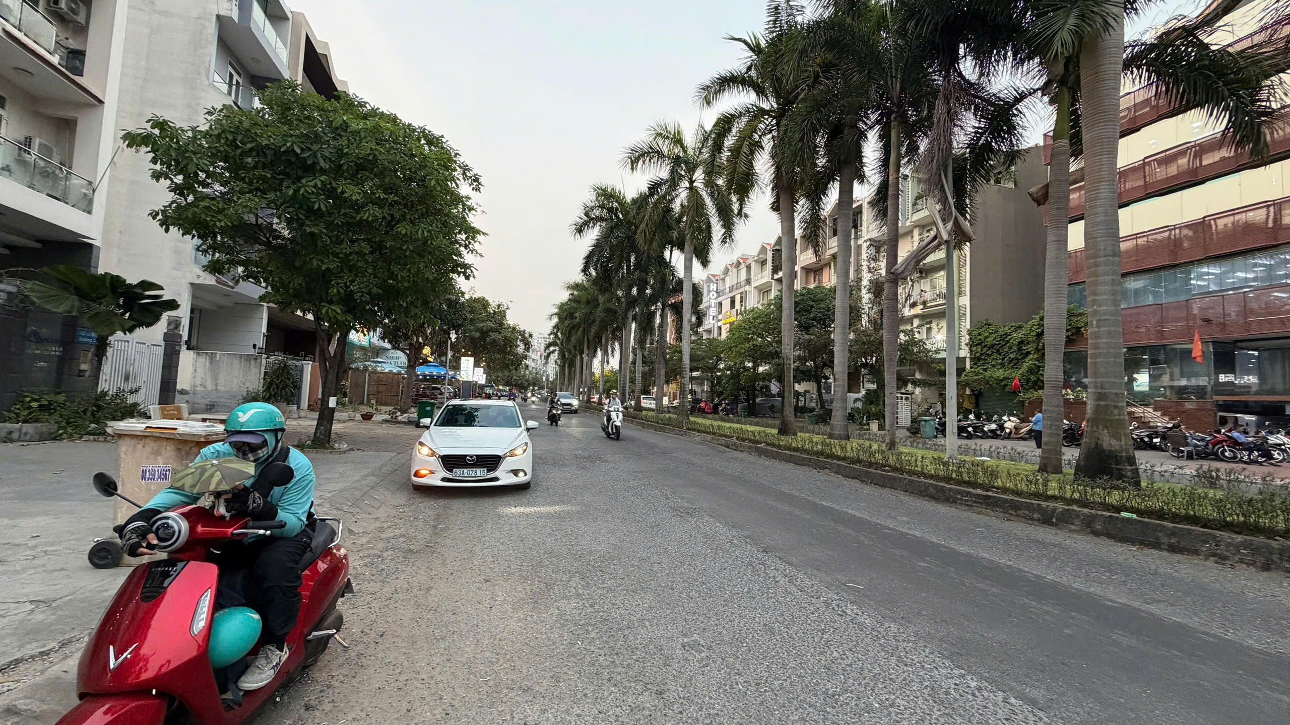 Bán nhà mặt tiền Hoàng Trọng Mậu KDC Him Lam, Quận 7 xây 6 tầng có thang máy – 100m2 3