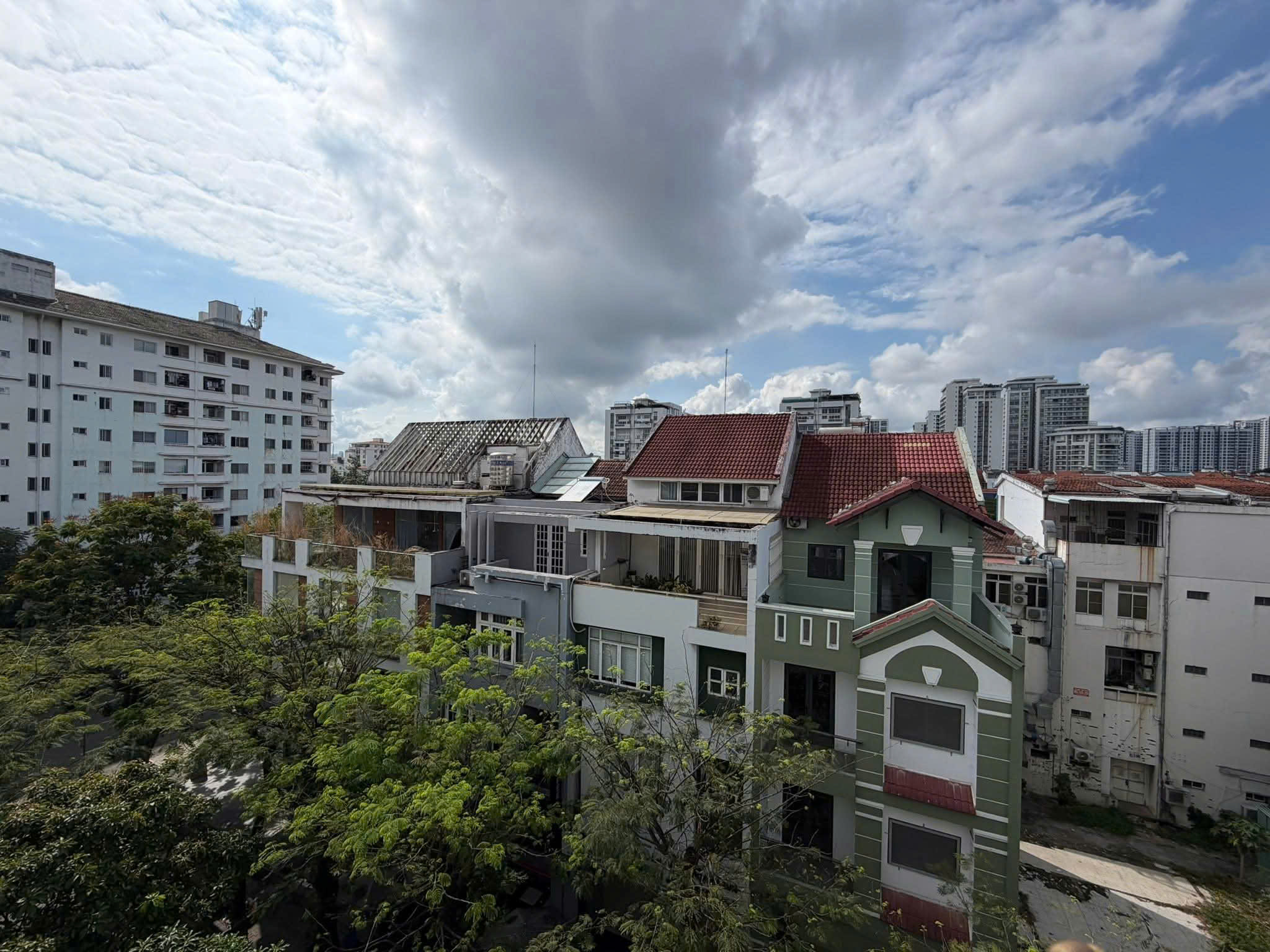 House for rent in front of Hung Phuoc 4 Phu My Hung, District 7 designed with 12 rooms for rent – 111m2 12