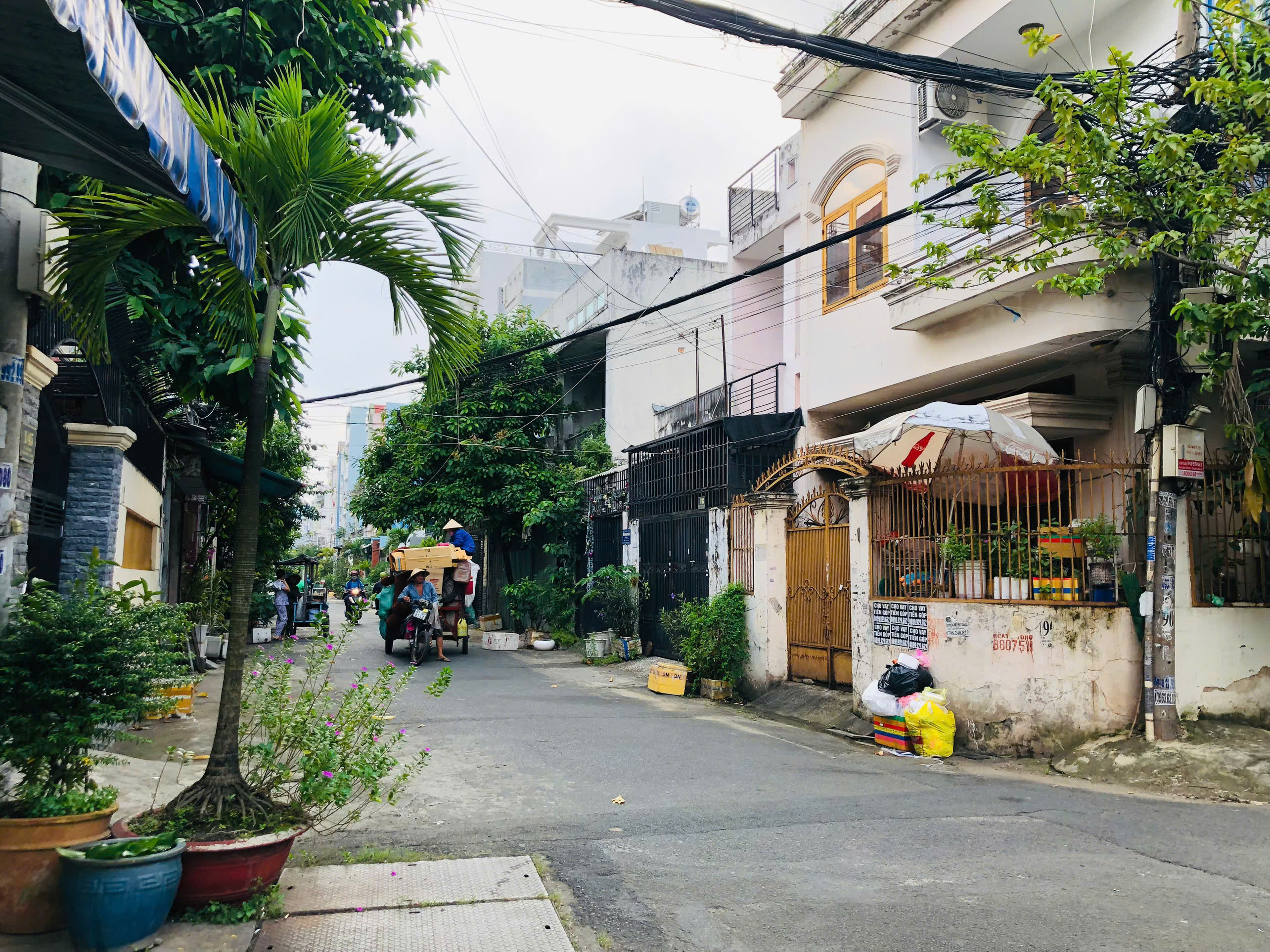 Bán hoặc cho thuê nhà phố 39-41 Cầu Xéo, Quận Tân Phú vị trí đẹp xây 4 tầng có 3 phòng ngủ + phòng g 12