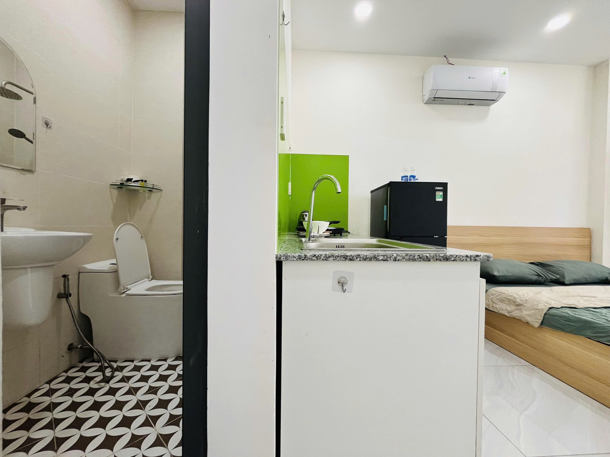 Bán nhà mặt tiền đường 3 tháng 2 Quận 11 xây 6 tầng đang cho thuê 20 triệu/tháng – 24m2 4