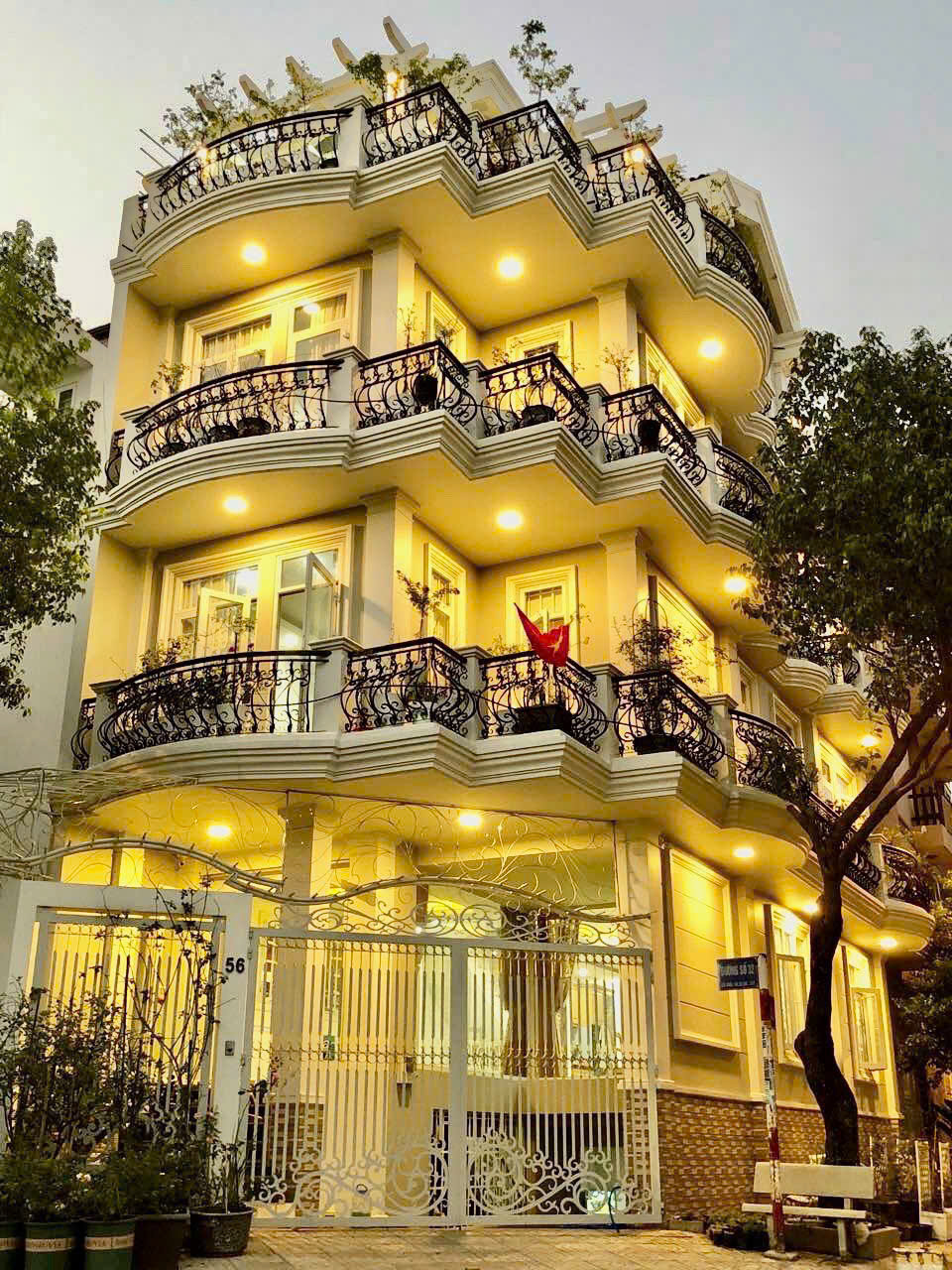 Townhouse for sale on Street 23, An Phu Hung Residential Area, District 7, beautiful corner apartment built with 6 floors with basement – 108m2