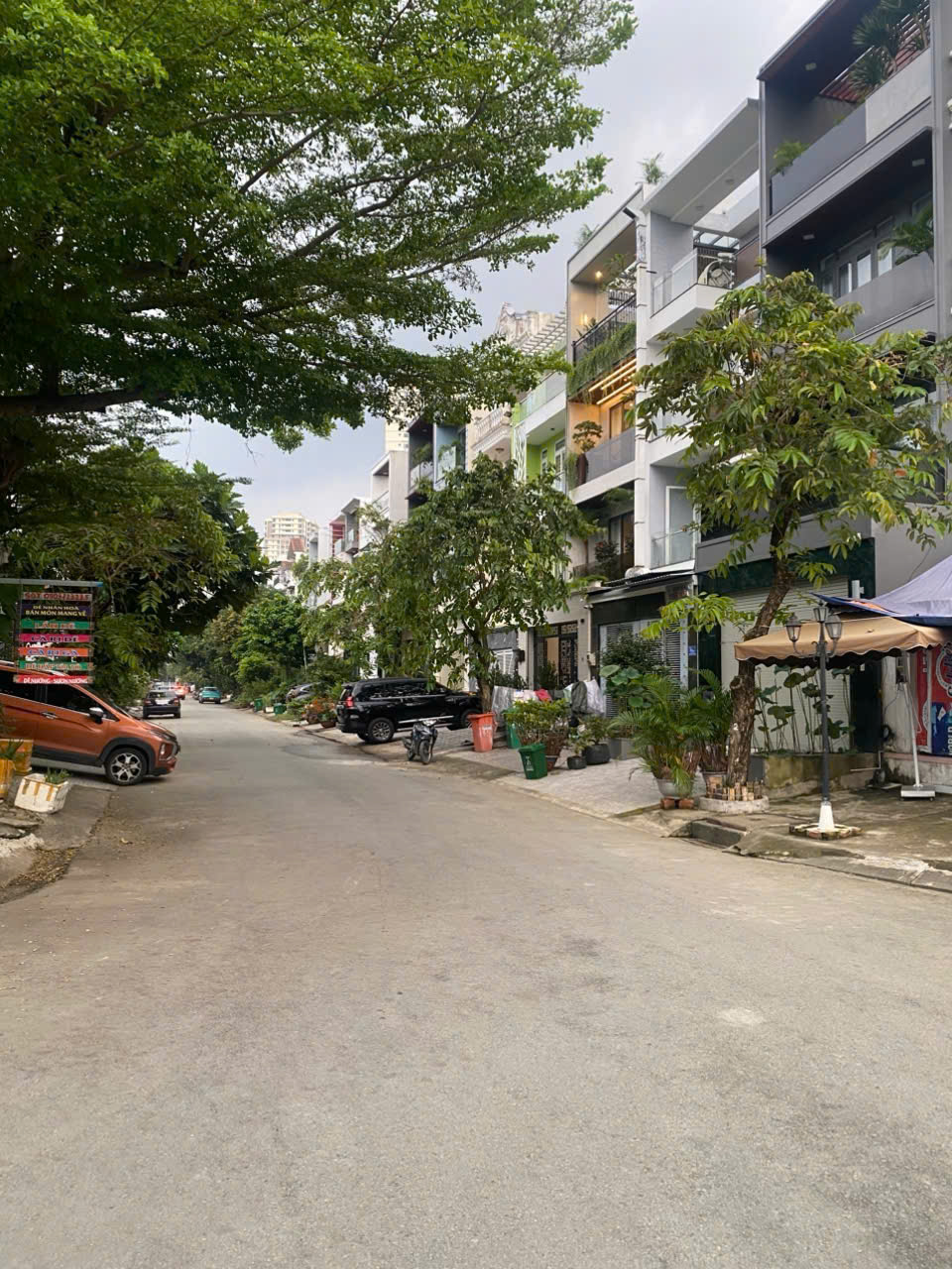 Bán nhà phố đường D7 Phường Tân Mỹ, Tp. Hồ Chí Minh xây 4 tầng có 4 phòng ngủ đầy đủ nội thất - 90m2 17