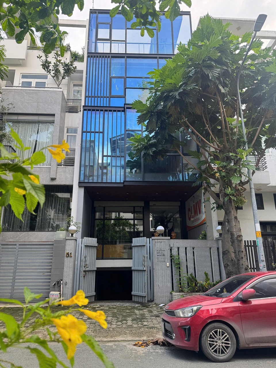 Townhouse for sale, street No. 7, Phu My Residential Area, Tan My Ward, 5 floors with elevator basement – 126m2