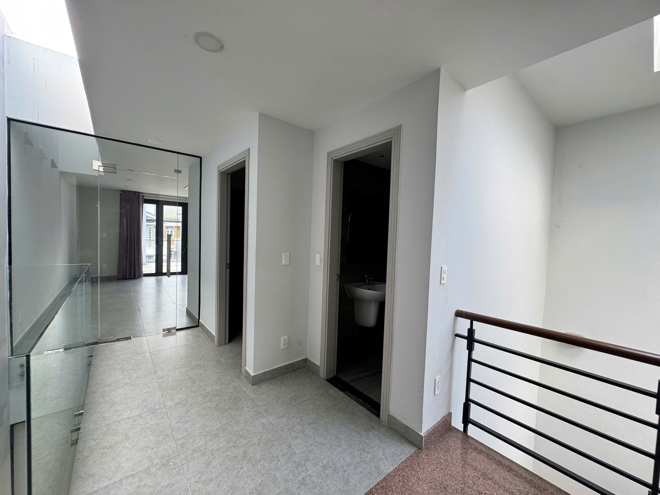 Townhouse for sale, street No. 7, Phu My Residential Area, Tan My Ward, 5 floors with elevator basement – 126m2 7
