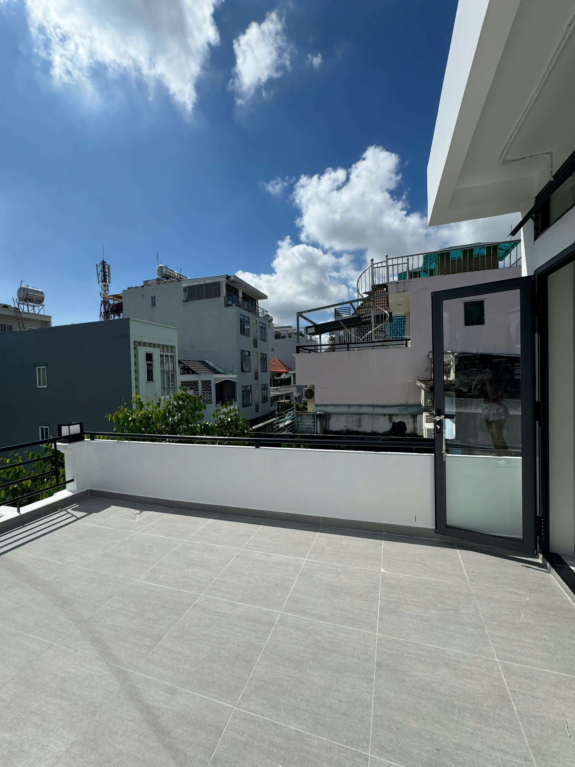 Townhouse for sale near Tan My Market, District 7, new house with 4 bedrooms 19