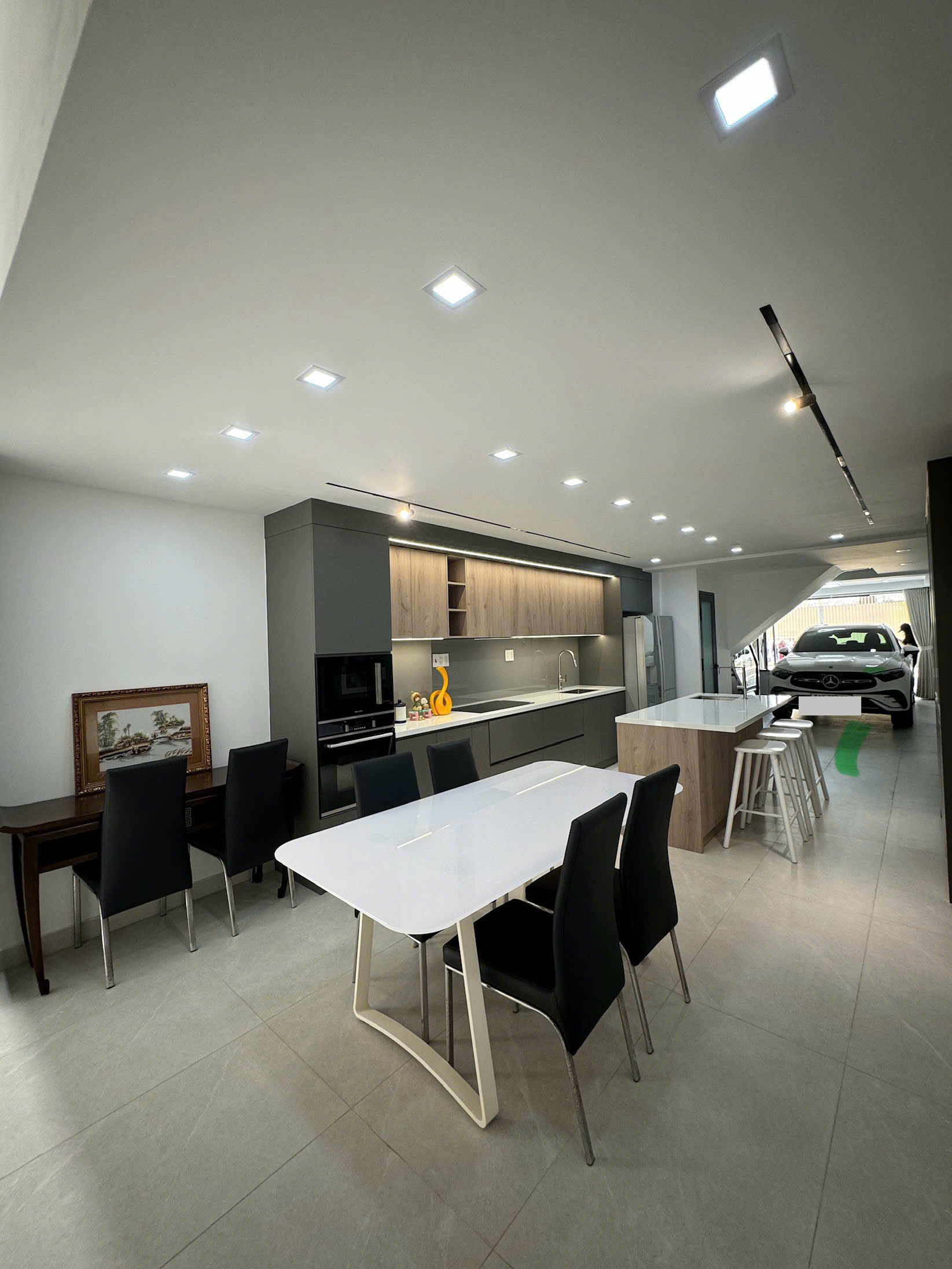 Townhouse for sale near Tan My Market, District 7, new house with 4 bedrooms