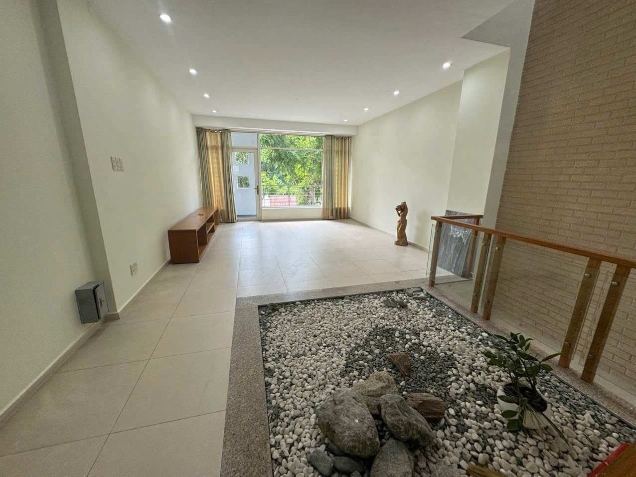 Him Lam 6A Trung Son townhouse for sale, Binh Chanh built 4 floors with park view, East – 100m2 6